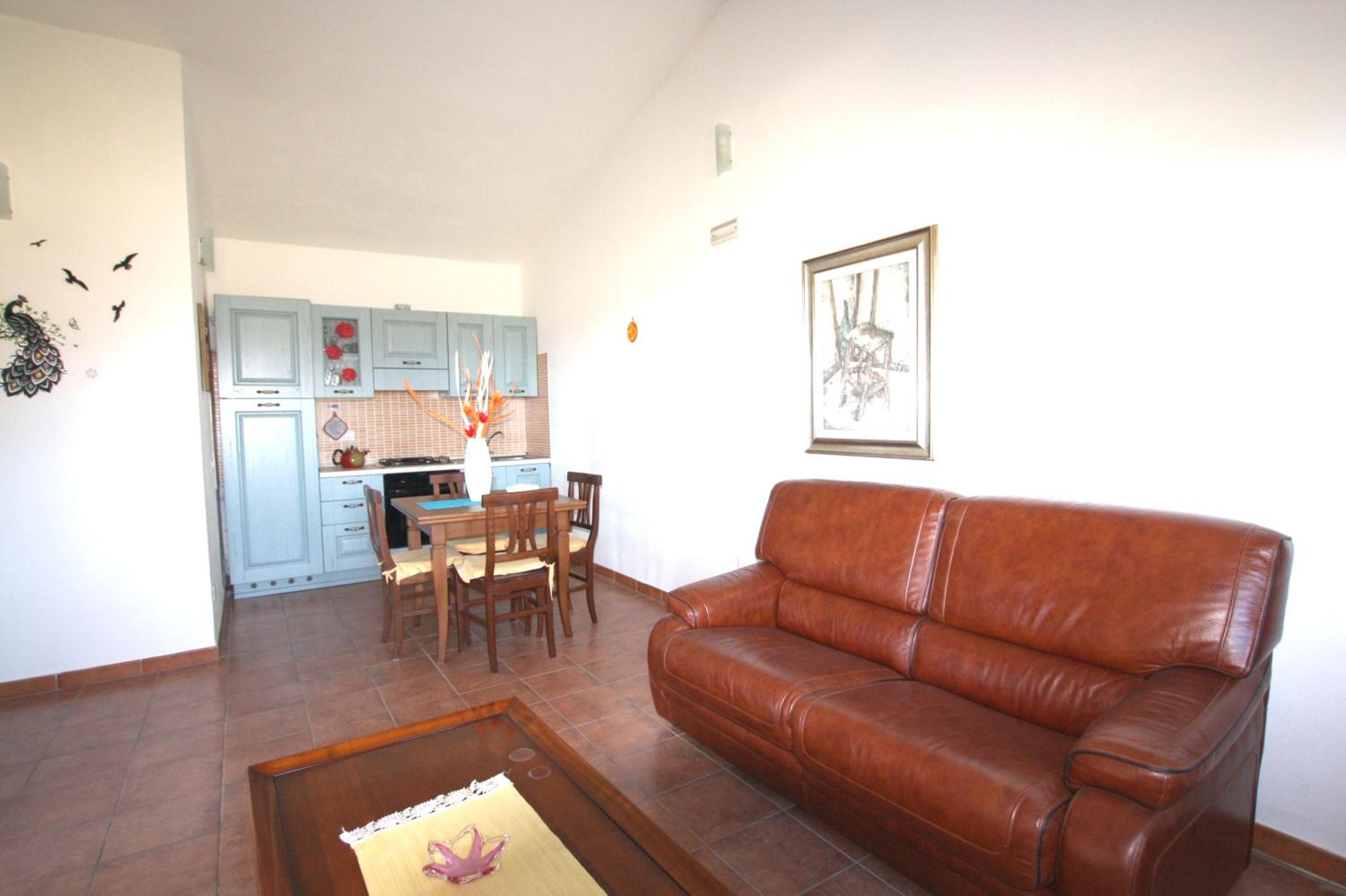 One-Bedroom Apartment photo 3