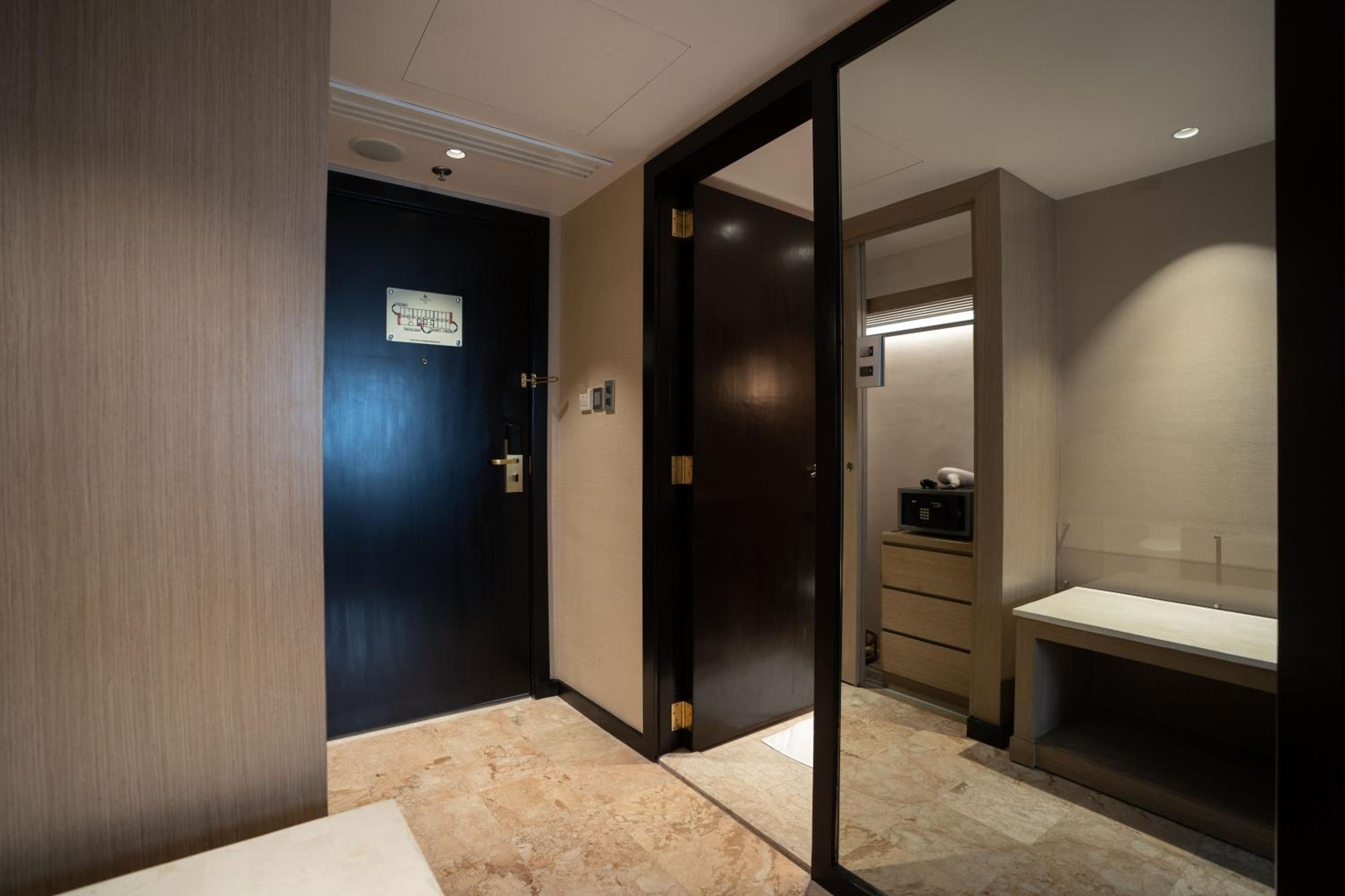 Premier Double or Twin Room with Sea View Premier Double or Twin Room with Sea View