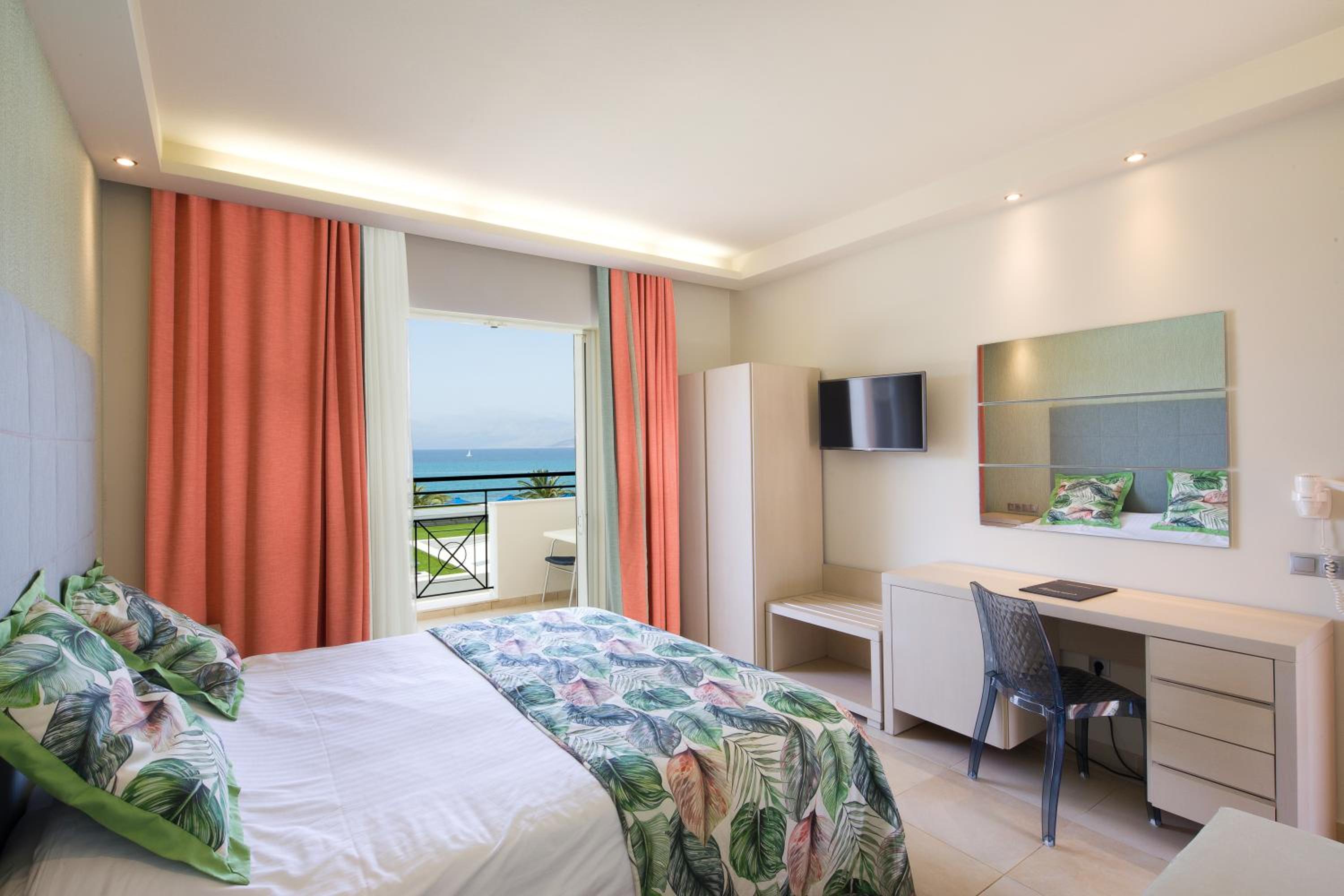 Deluxe Doppel- oder Zweibettzimmer mit Meerblick