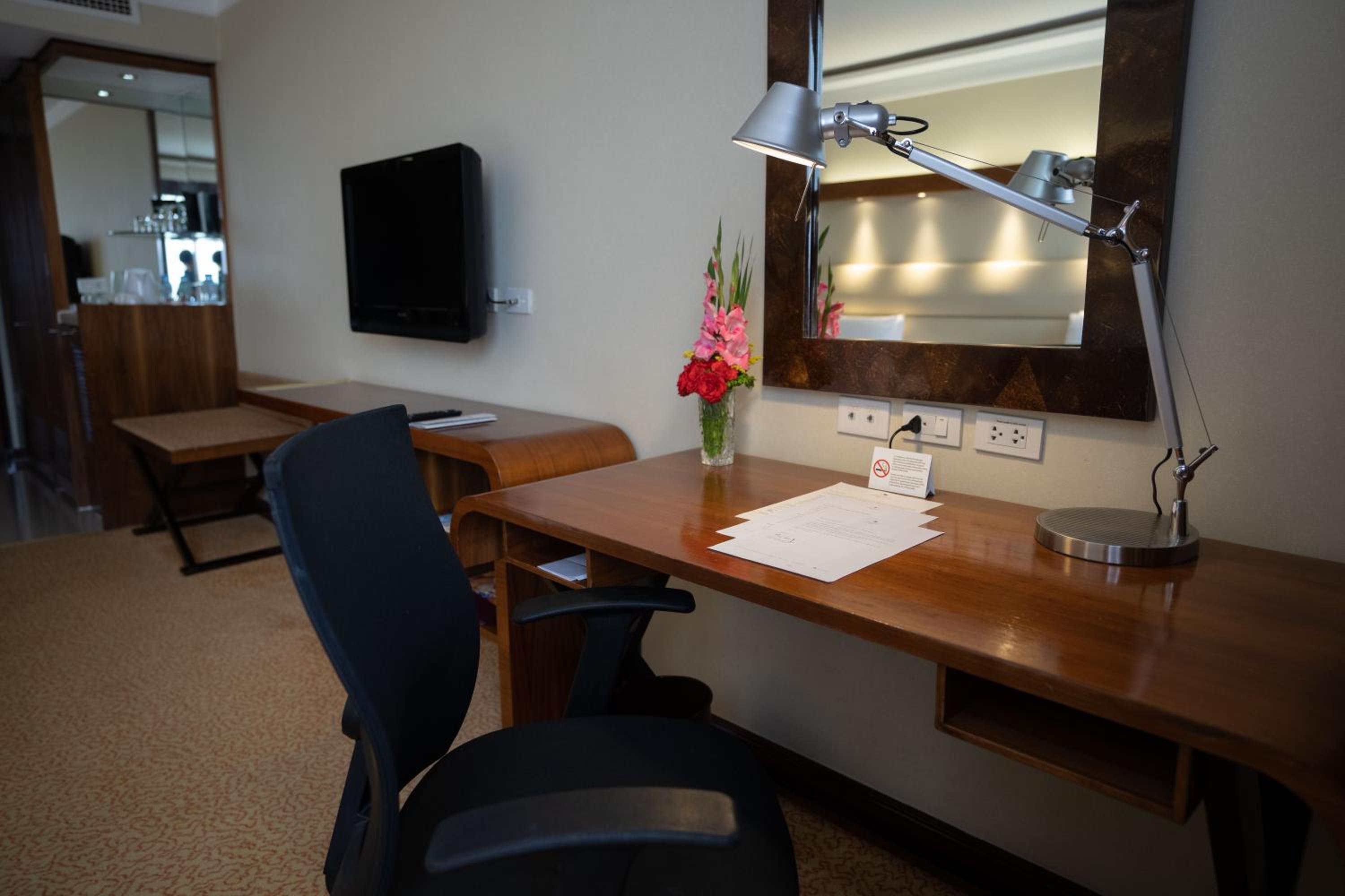 Deluxe Double or Twin Room with Sea View Deluxe Double or Twin Room with Sea View