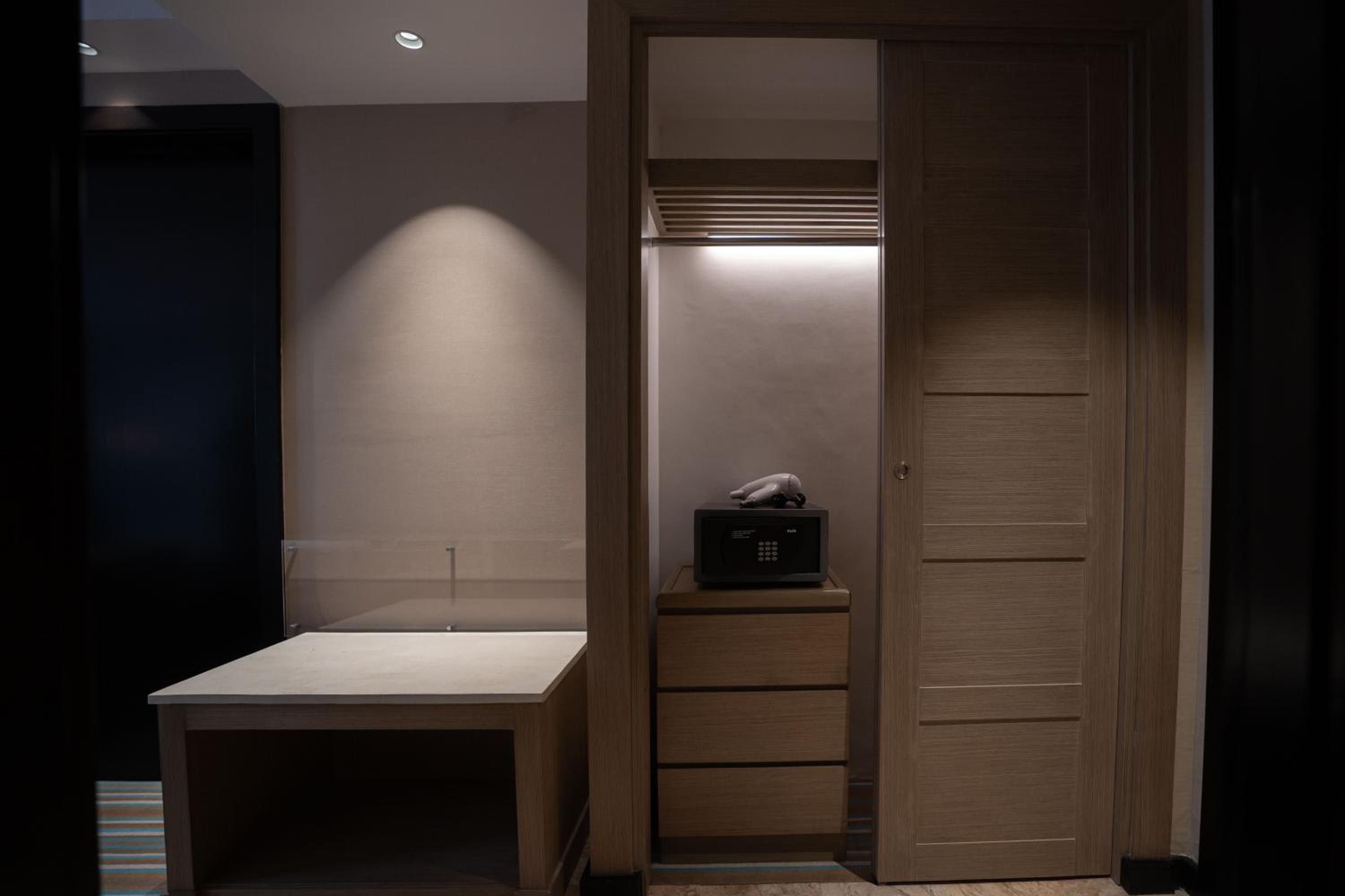Premier Double or Twin Room with Mountain View Premier Double or Twin Room with Mountain View