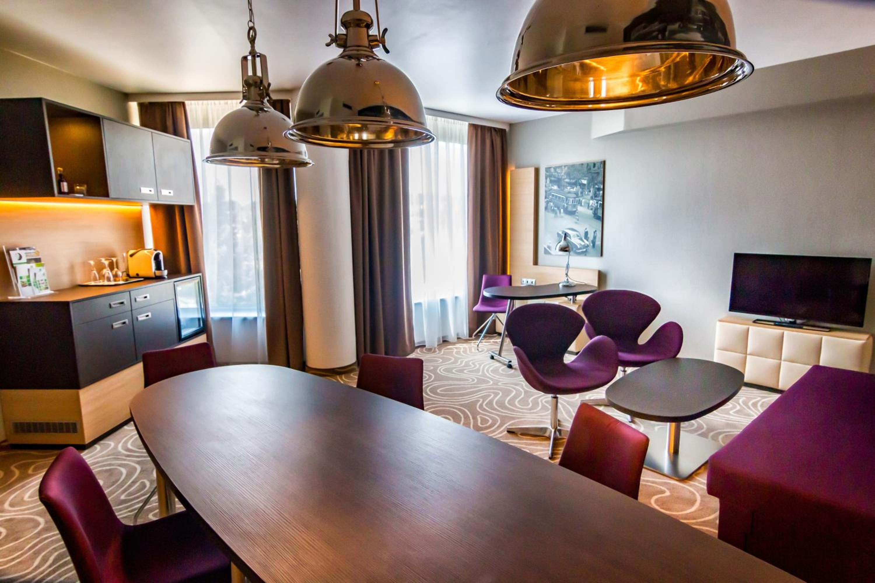 King Suite with Sofa Bed - Photo 11