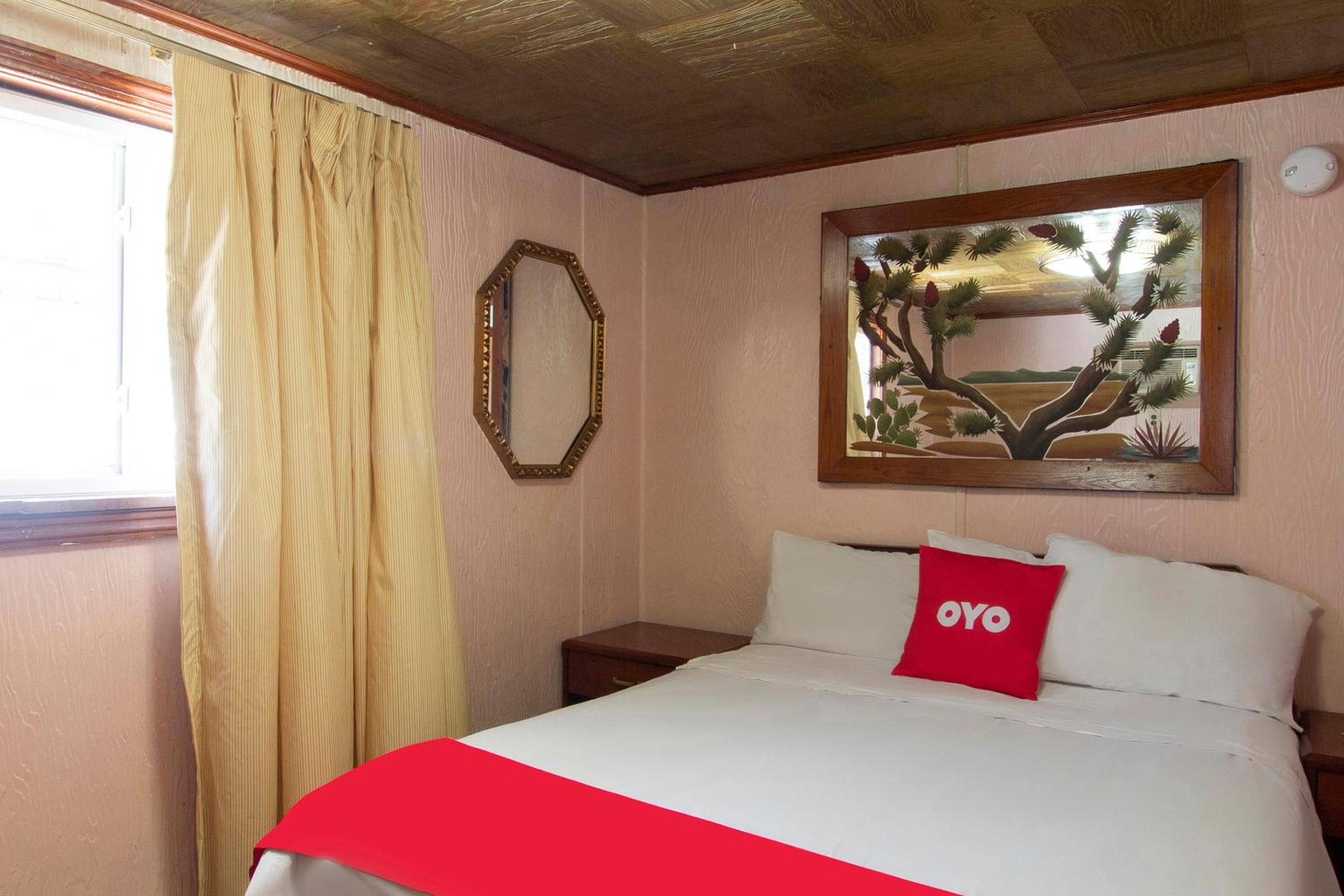 2 Bedroom Suite - Photo 7