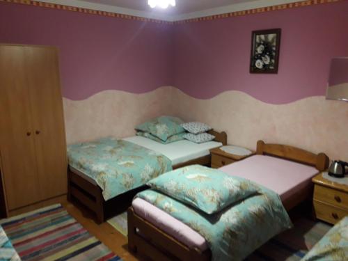 Triple Room with Private External Bathroom - Photo 1