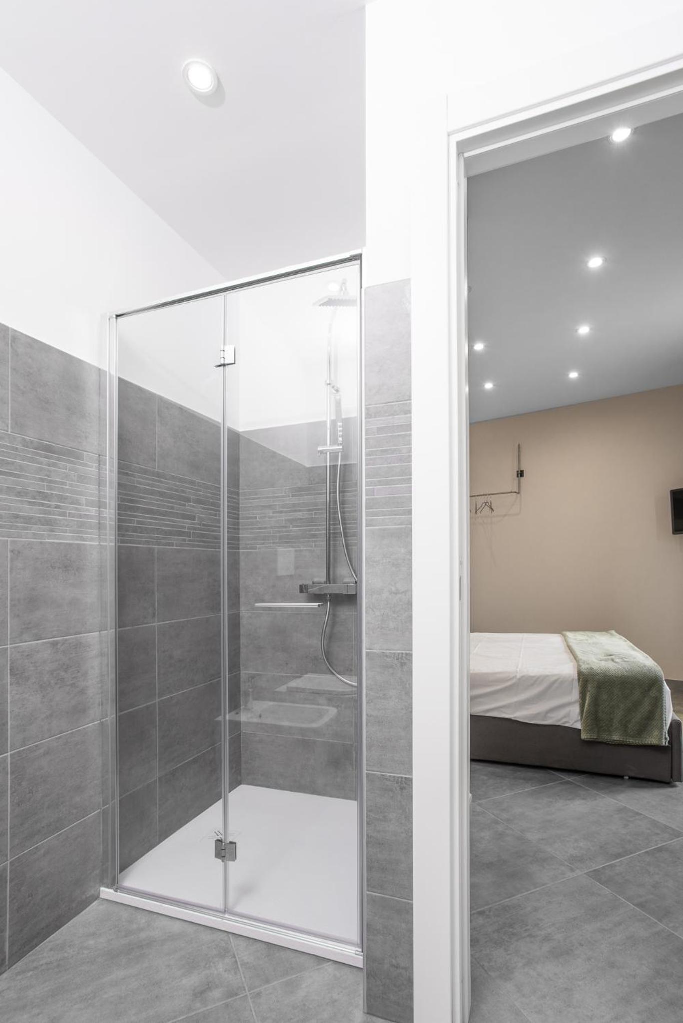 Double Room with Garden View - Photo 12