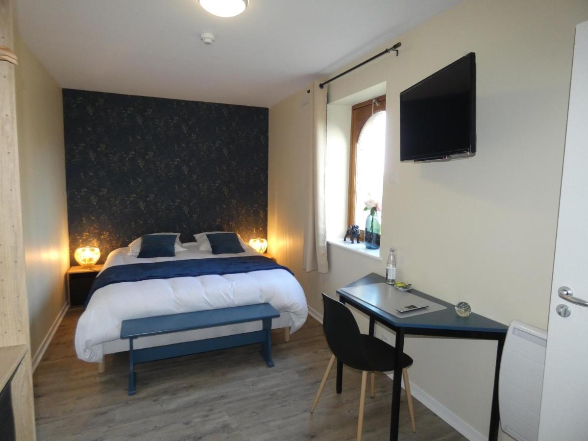 Deluxe Room - Photo 2