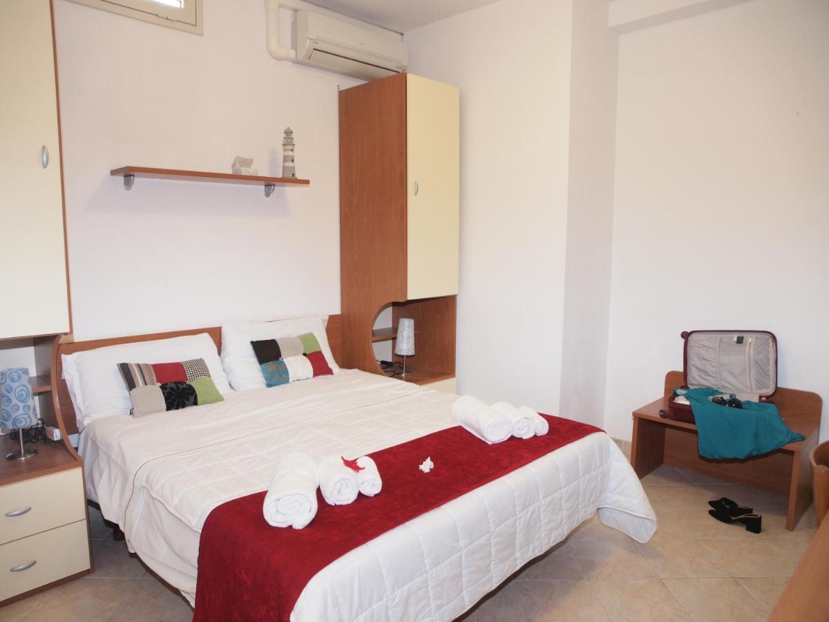 Double Room - Basement photo 1