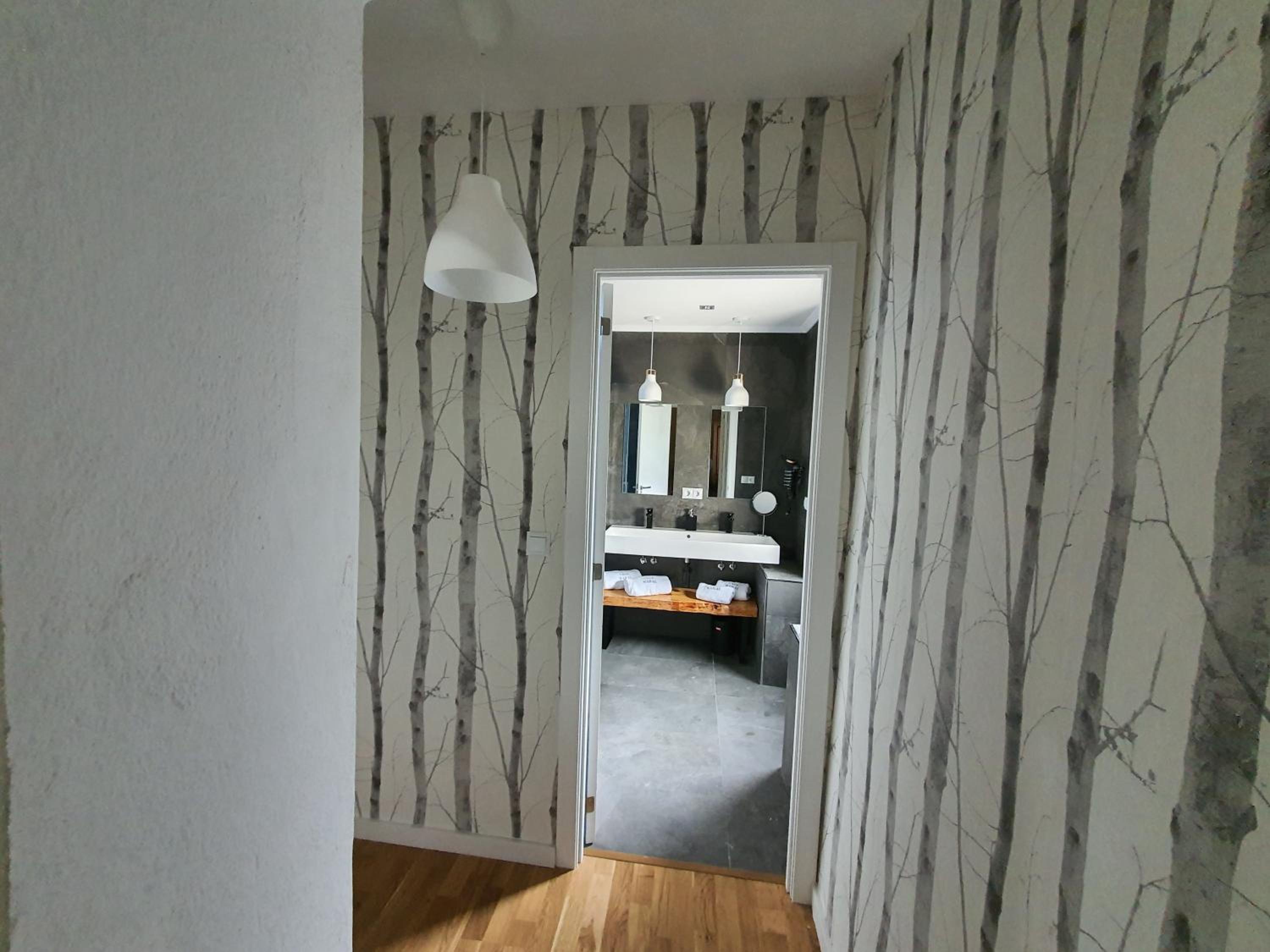Four-Bedroom House - Photo 6