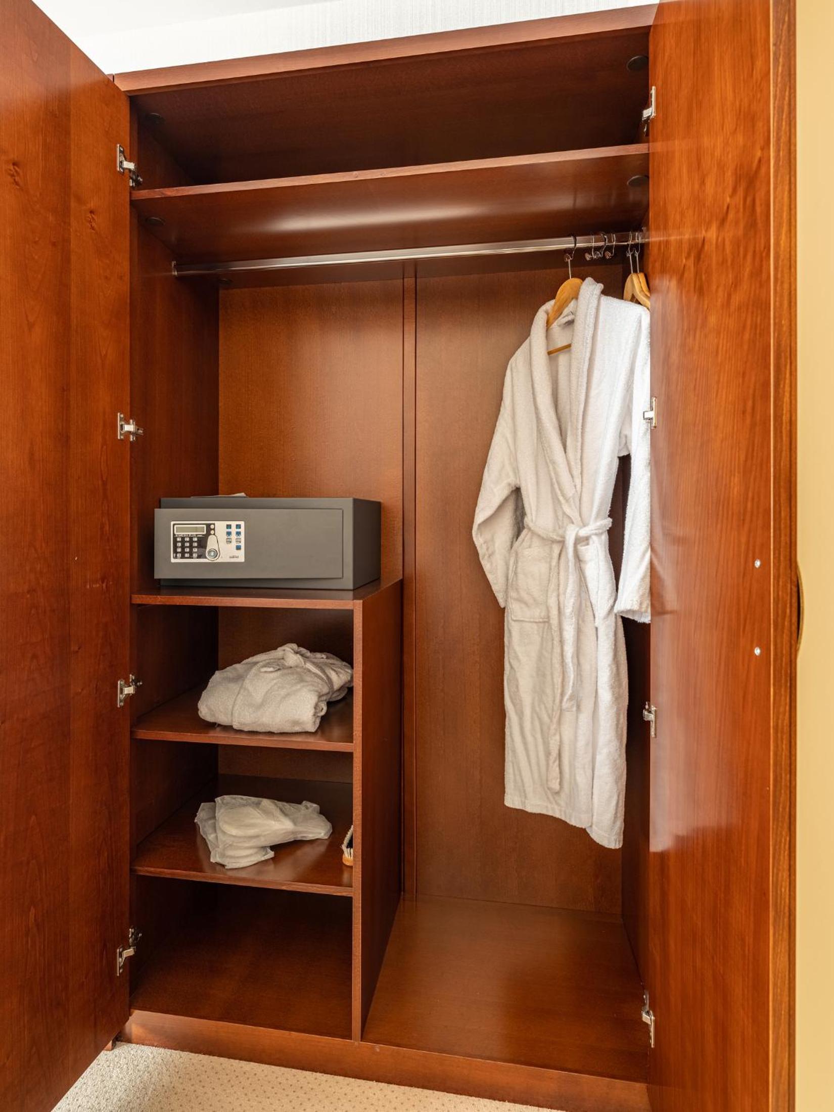 Grand Deluxe Room photo 1