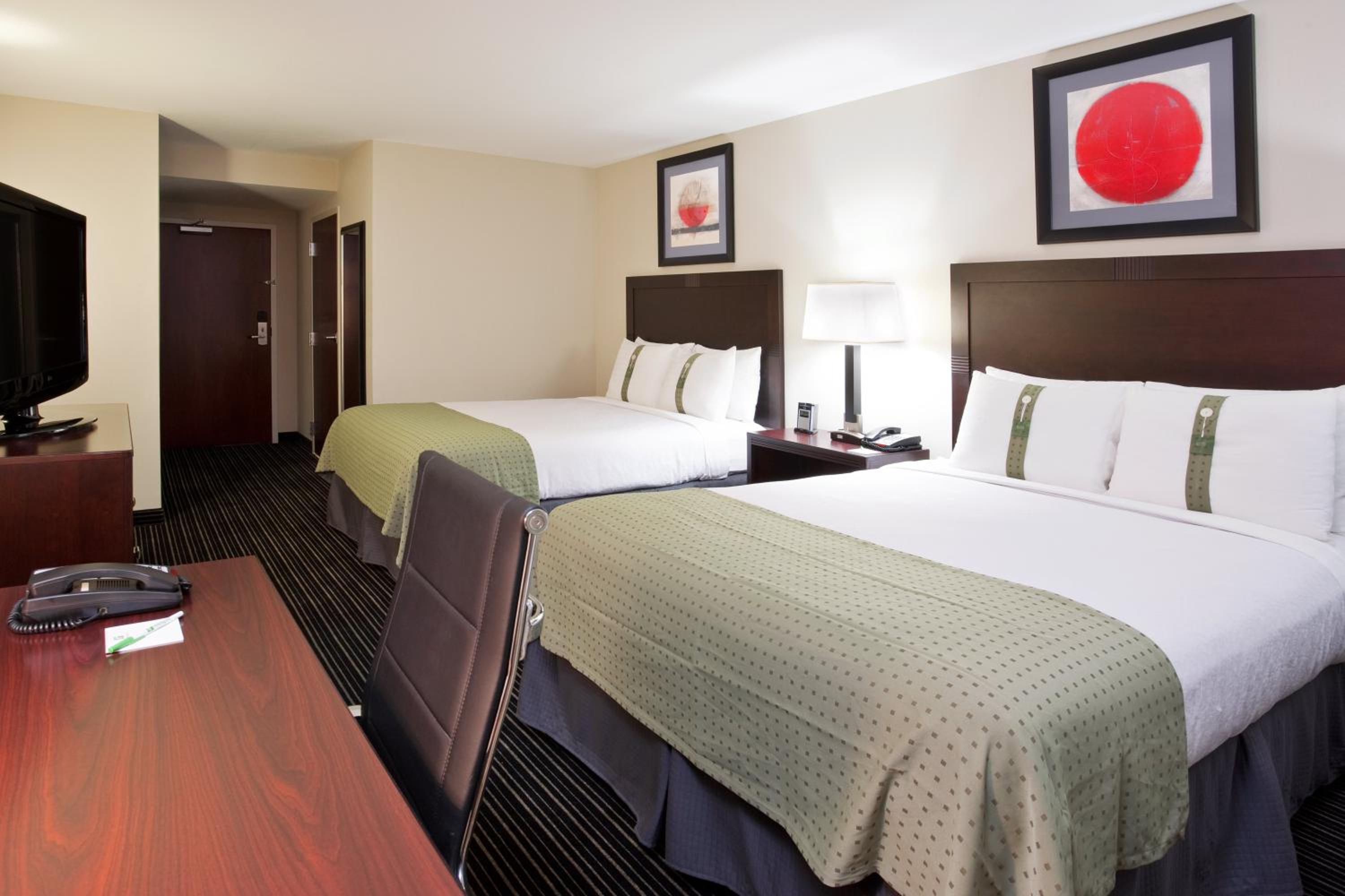 Standard Queen Room with Two Queen Beds - Photo 1