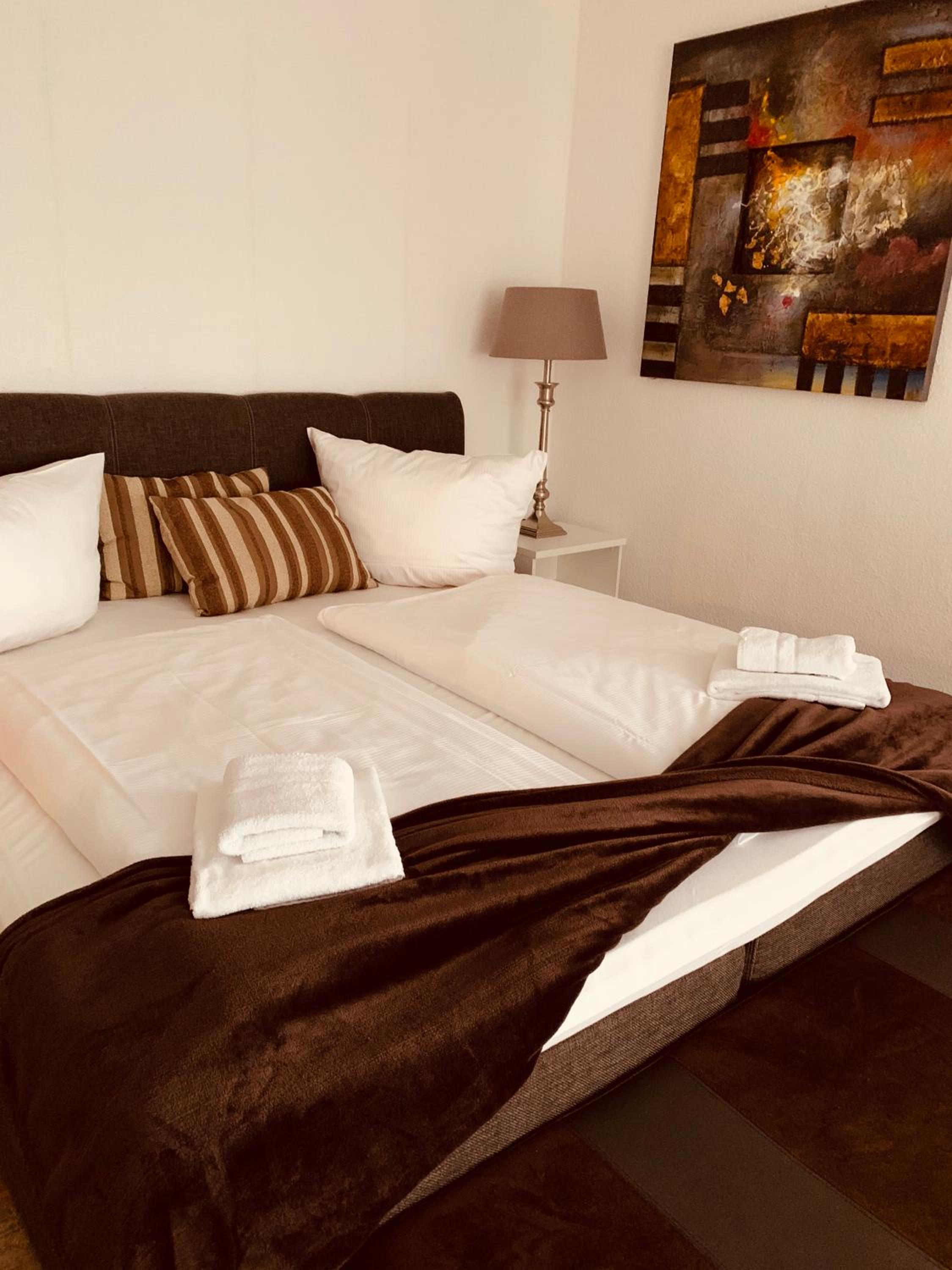 Triple Room with Private Bathroom - Photo 1