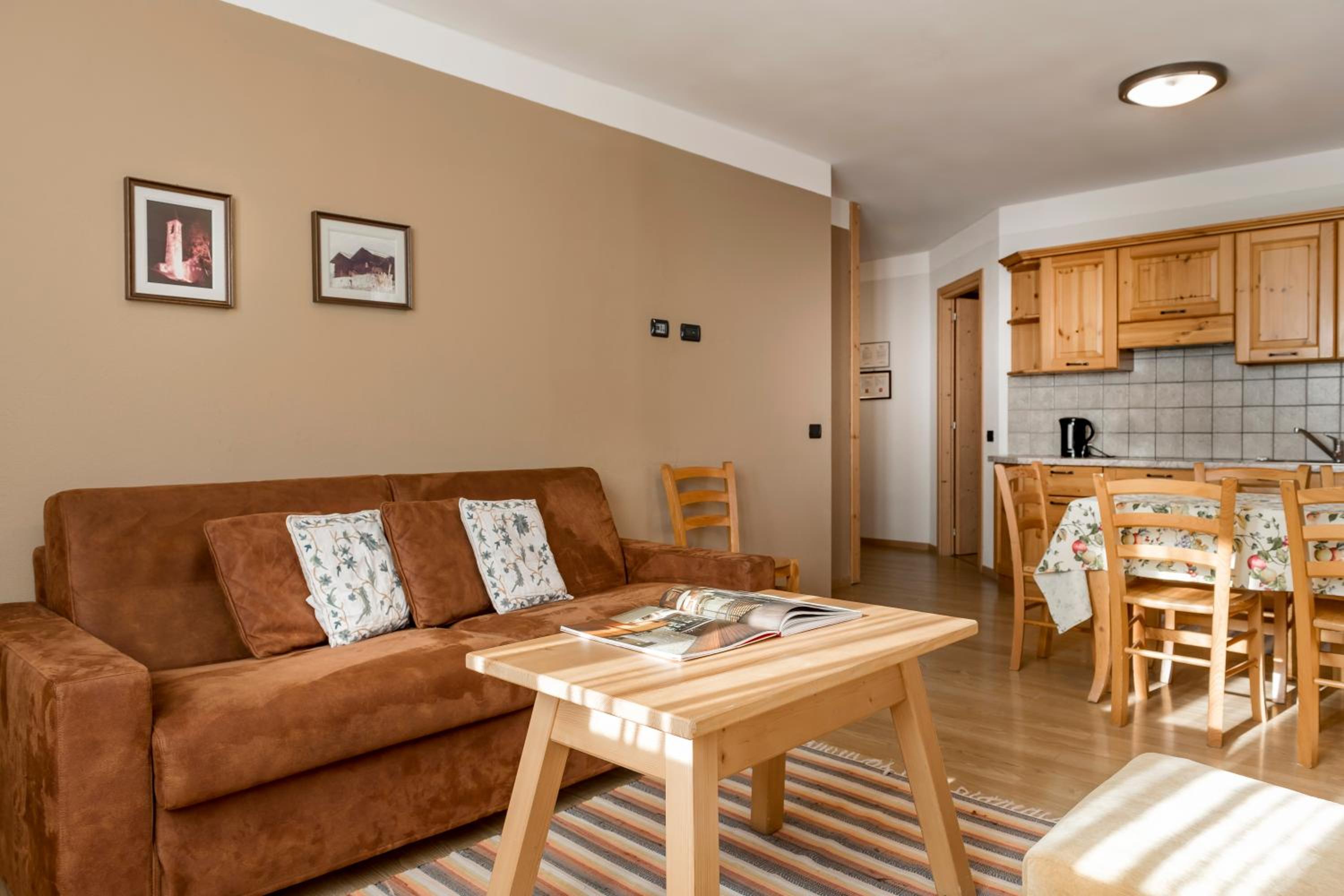 Two-Bedroom Apartment (5 Adults) photo 3