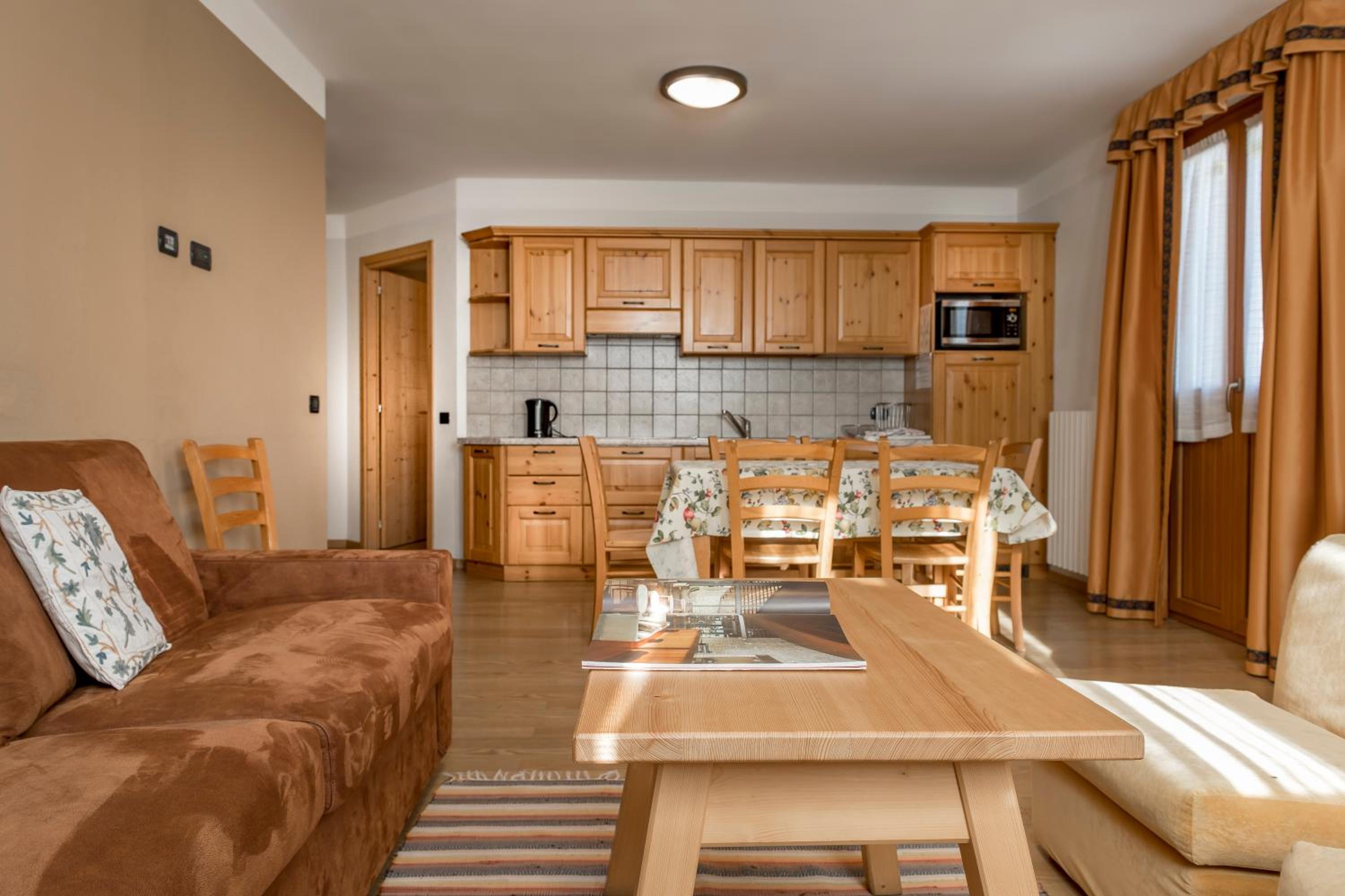 Two-Bedroom Apartment (5 Adults) photo 1