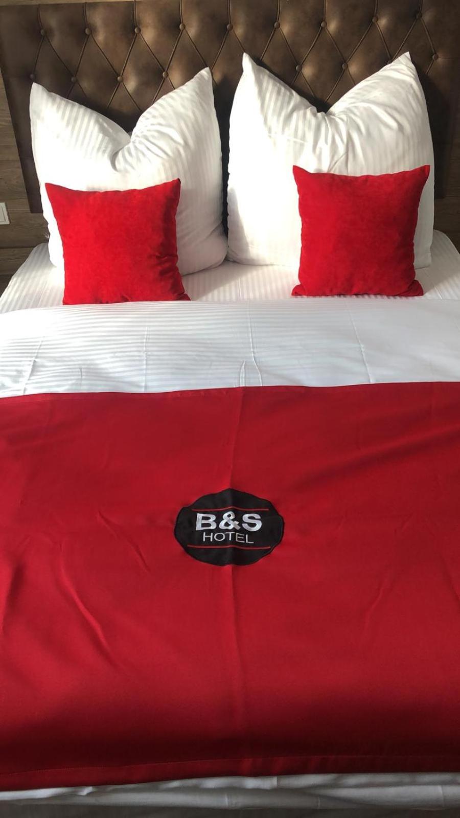Double Room - Photo 22