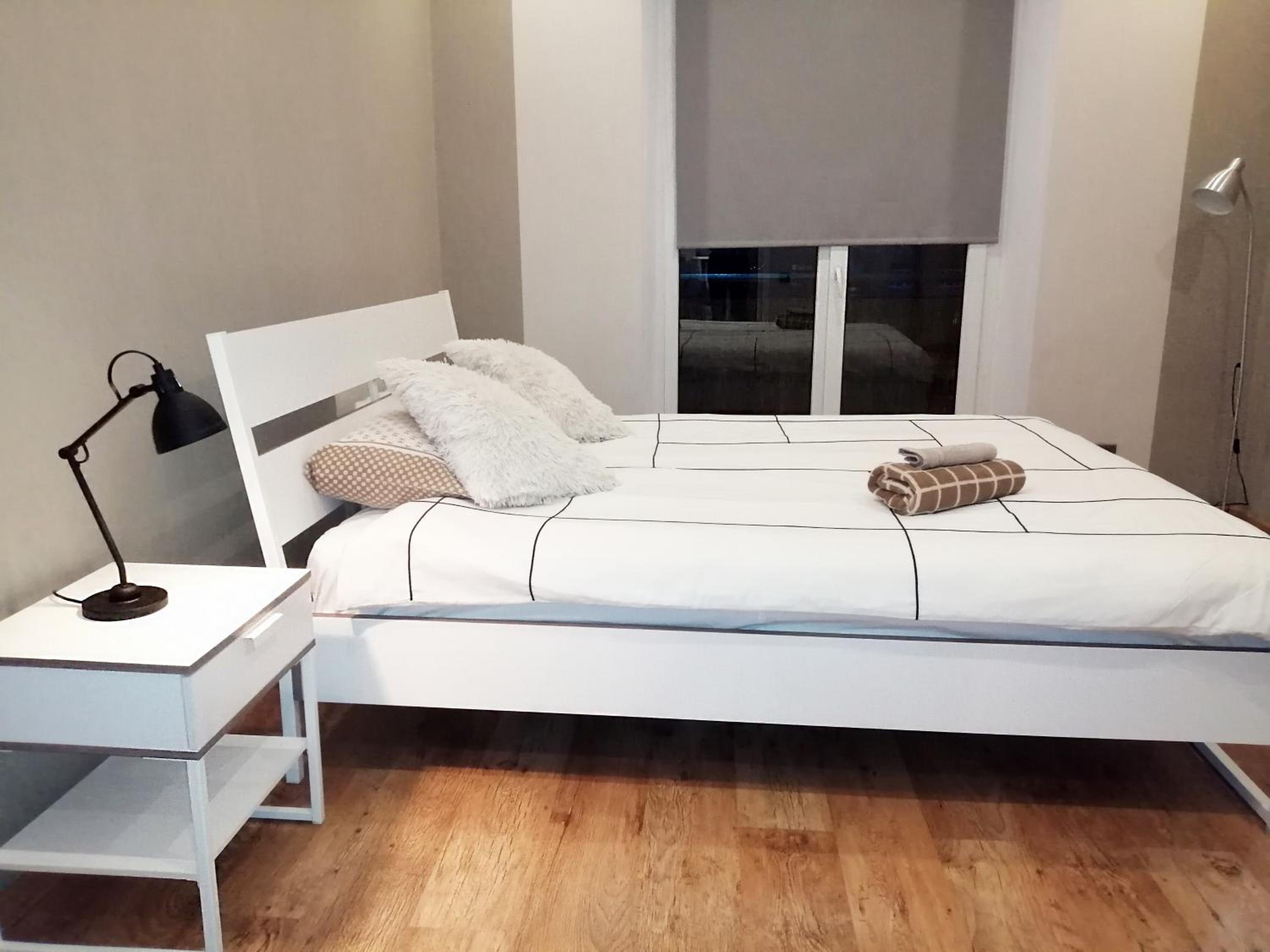 One-Bedroom Apartment - Photo 8
