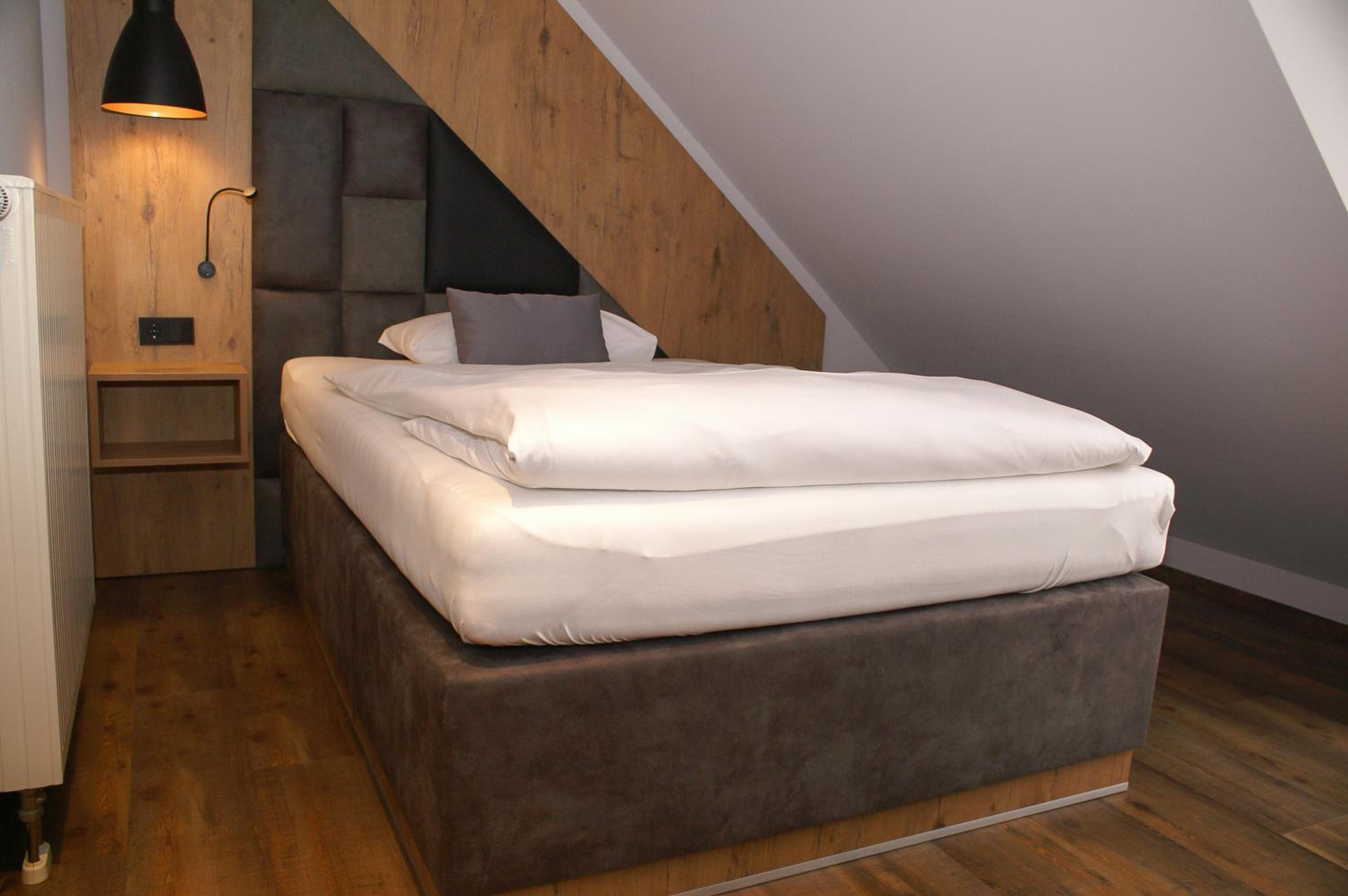 Single Room photo 2