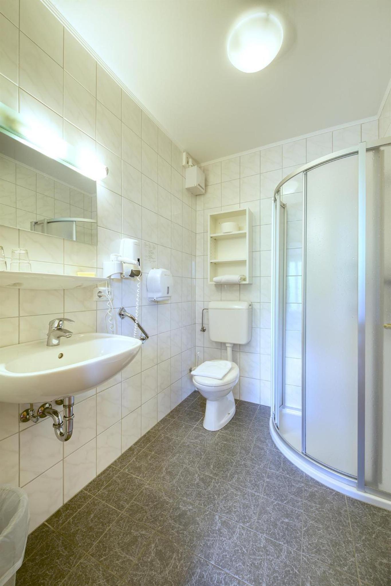 Double Room with Balcony photo 3