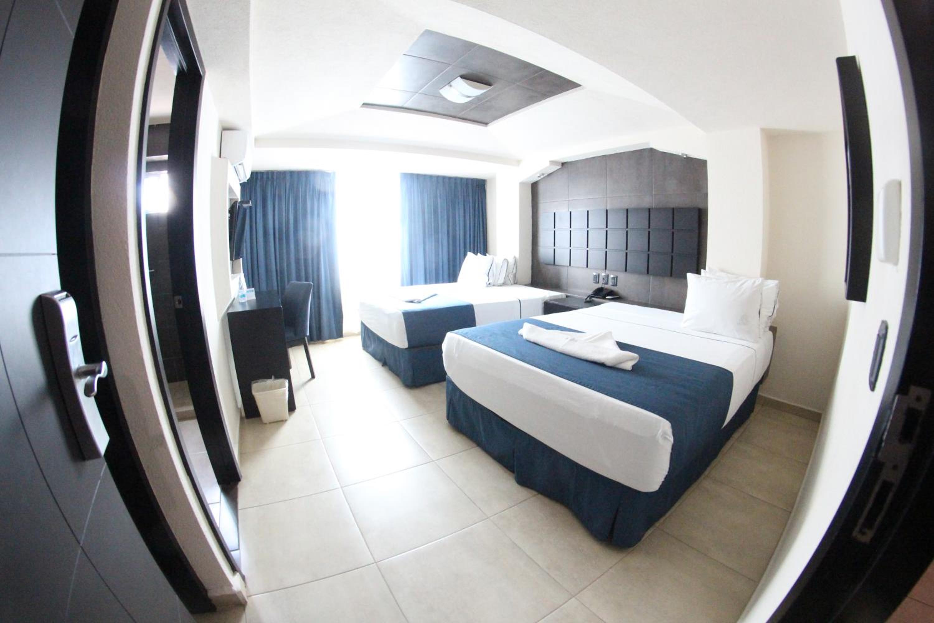 Standard Double Room - Photo 3