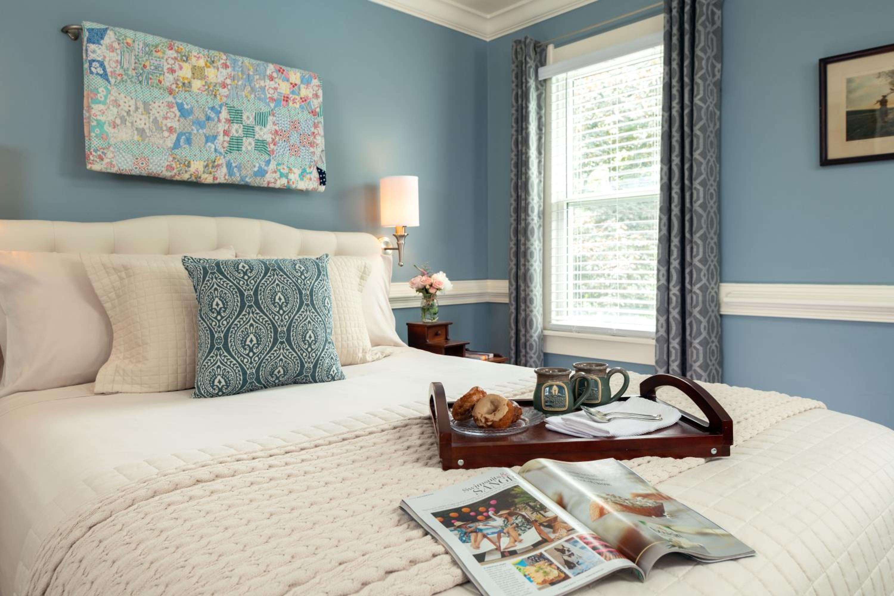 Queen Room photo 3