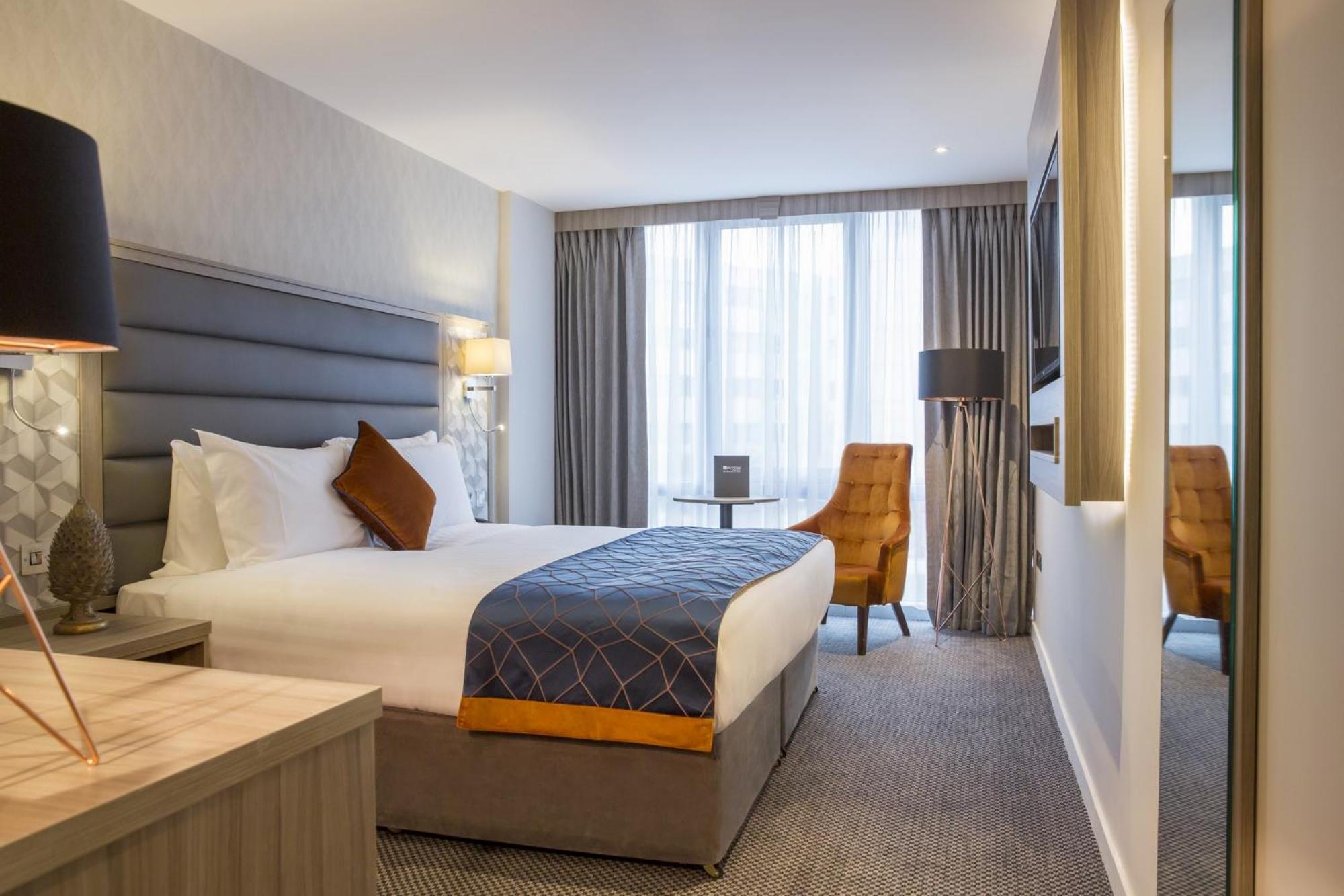 Double Room - Photo 7