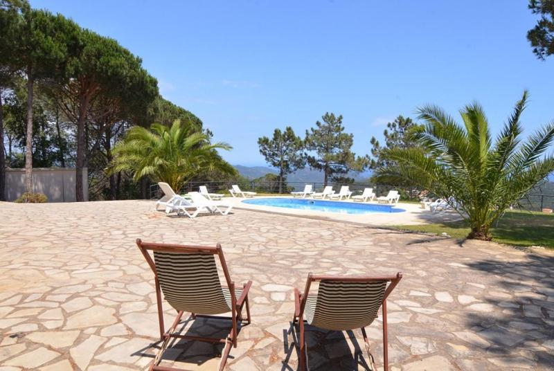 Villa with Private Pool photo 3
