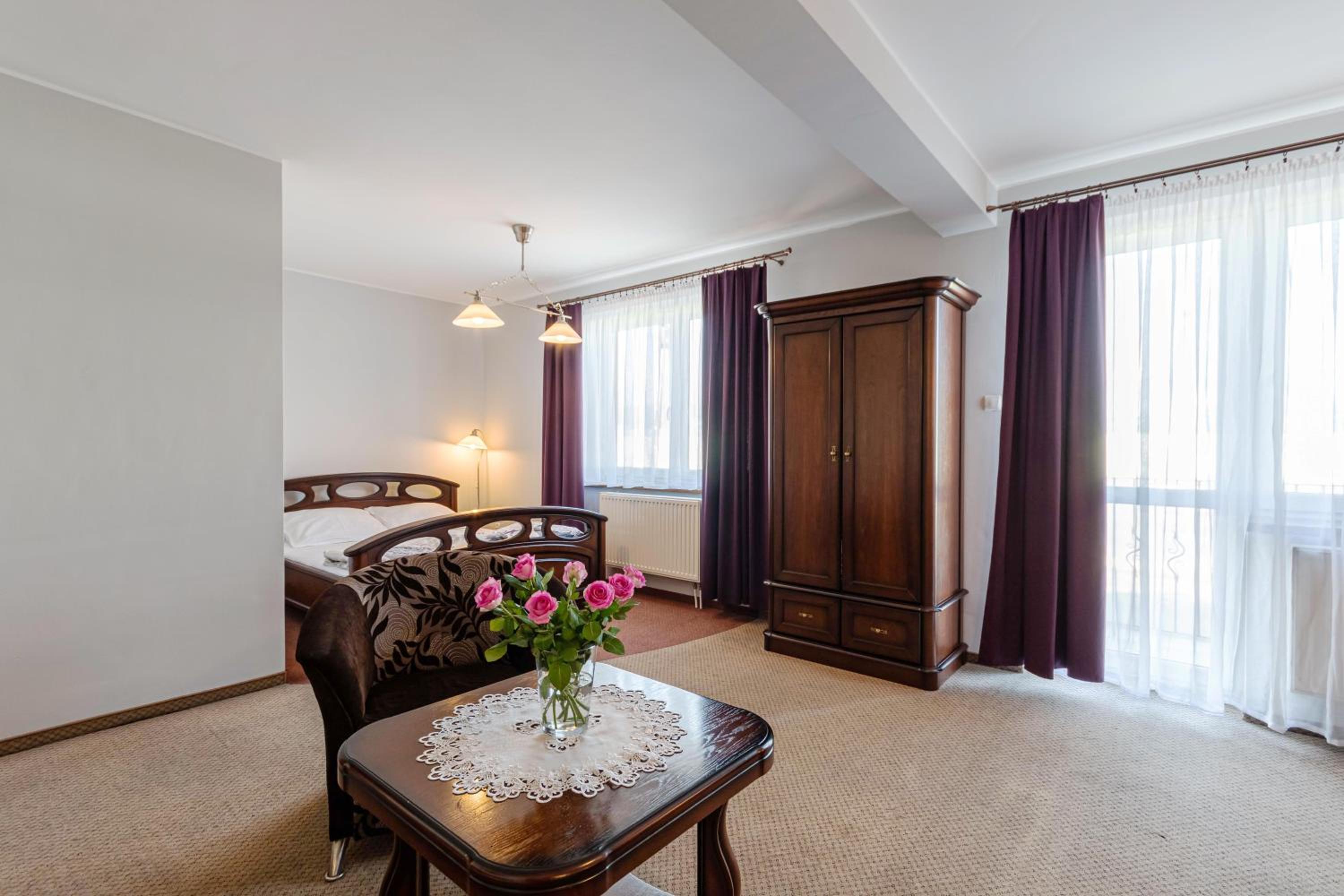 Double Room - Photo 6