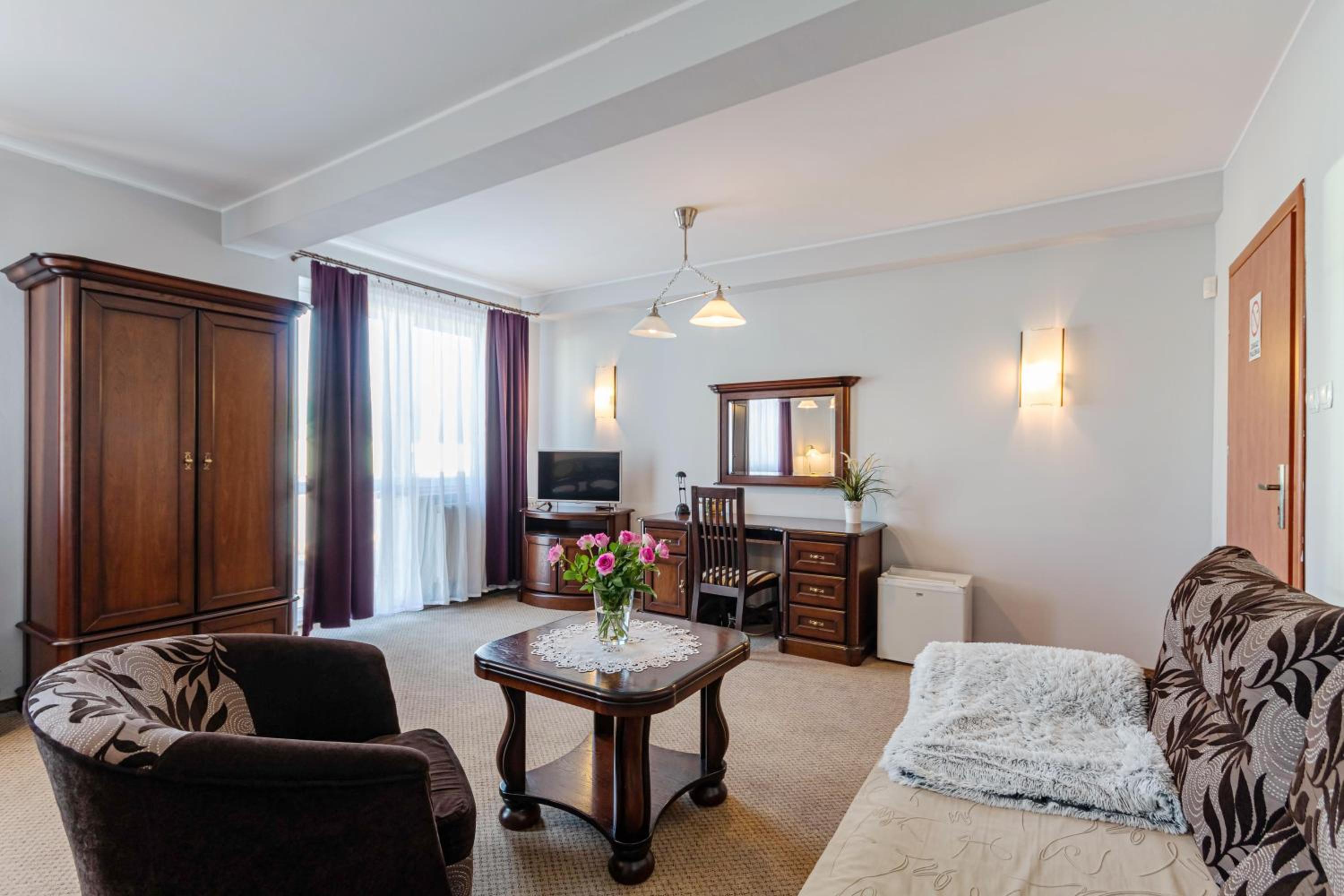 Double Room - Photo 2