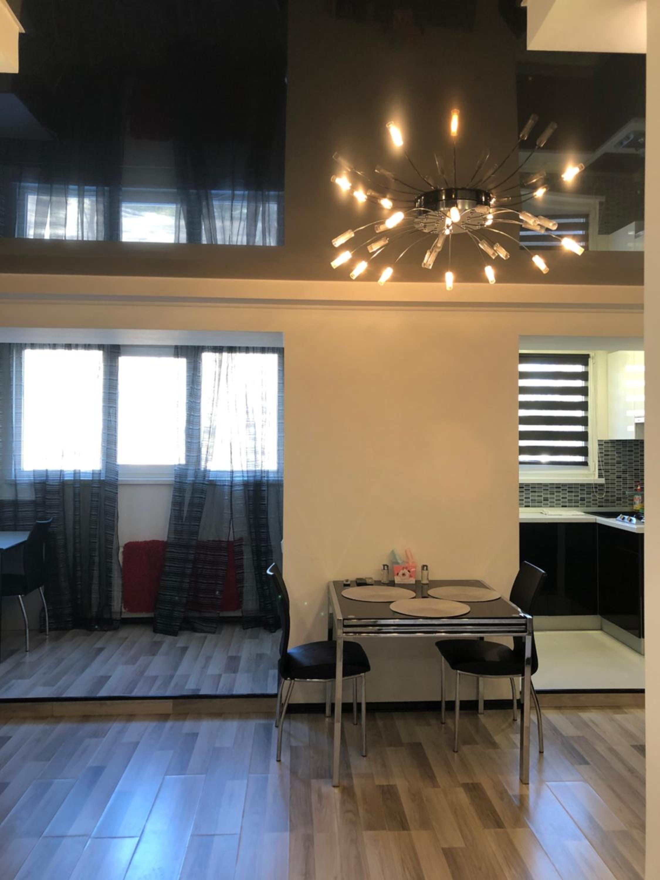 One-Bedroom Apartment photo 1
