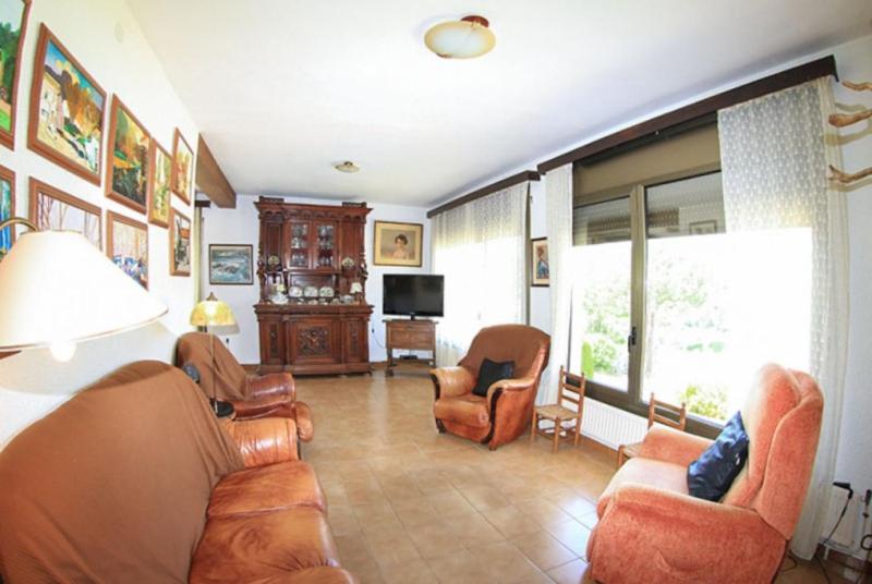 Villa con piscina privada