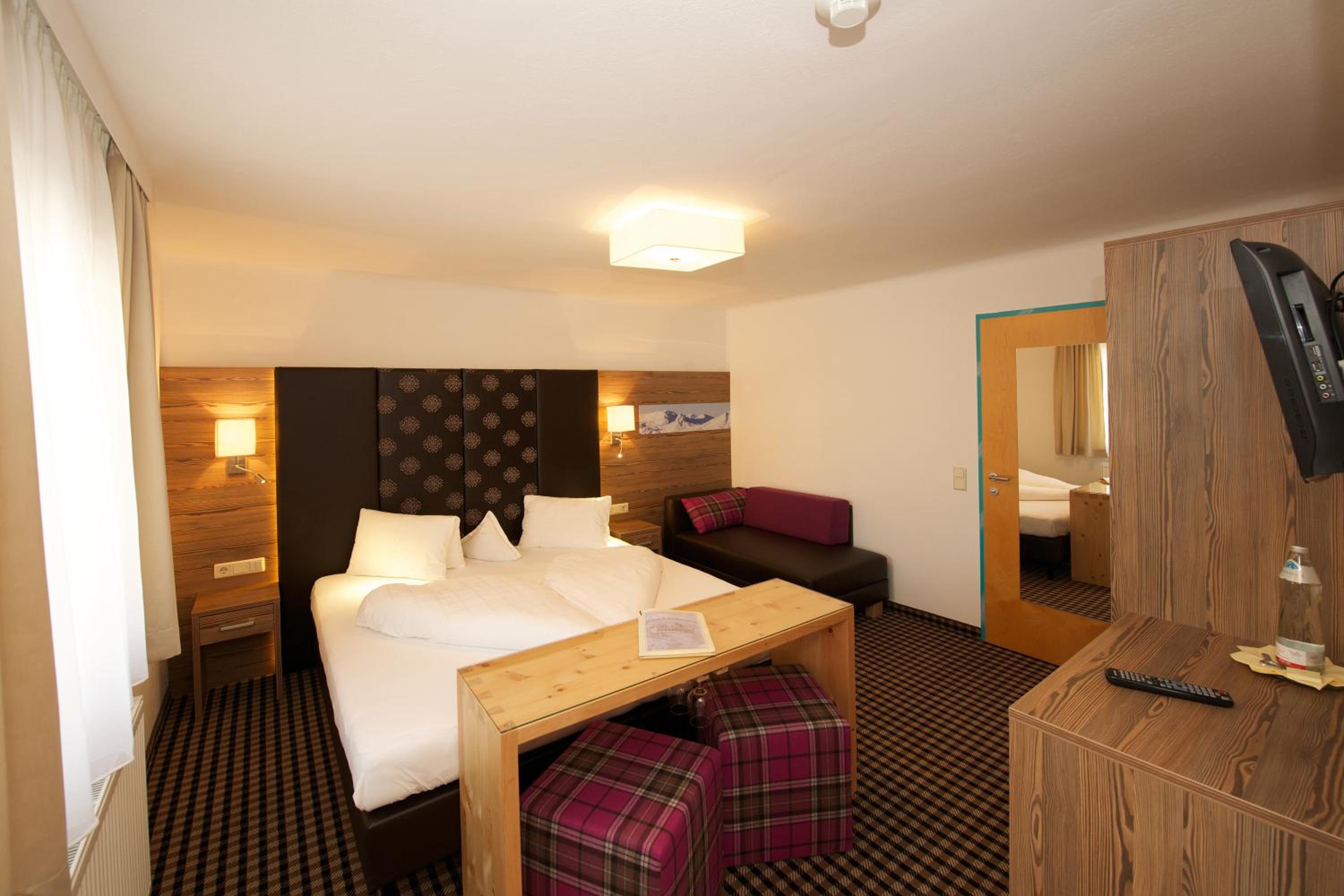 Triple Room with Balcony photo 2