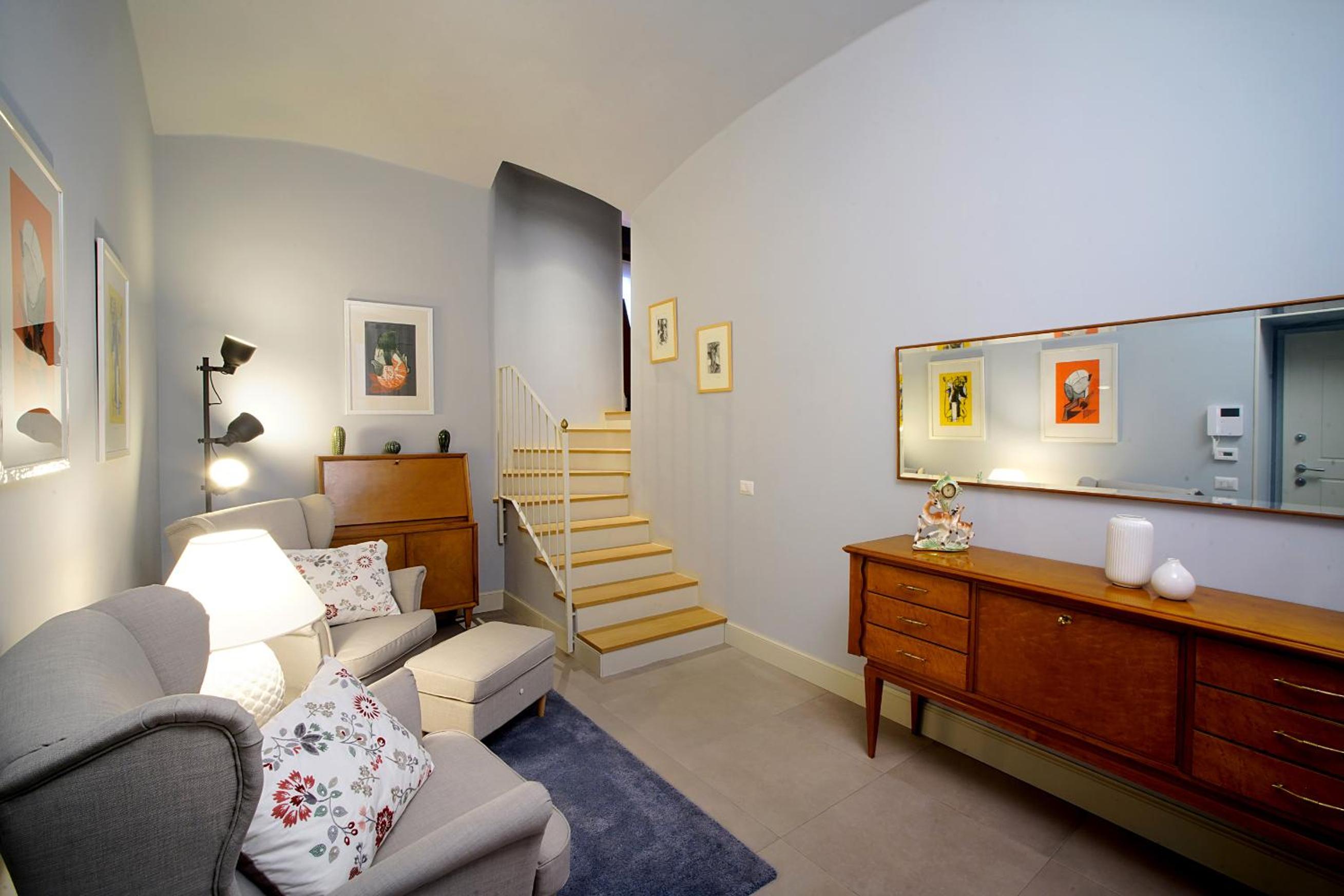 Deluxe Apartment photo 2