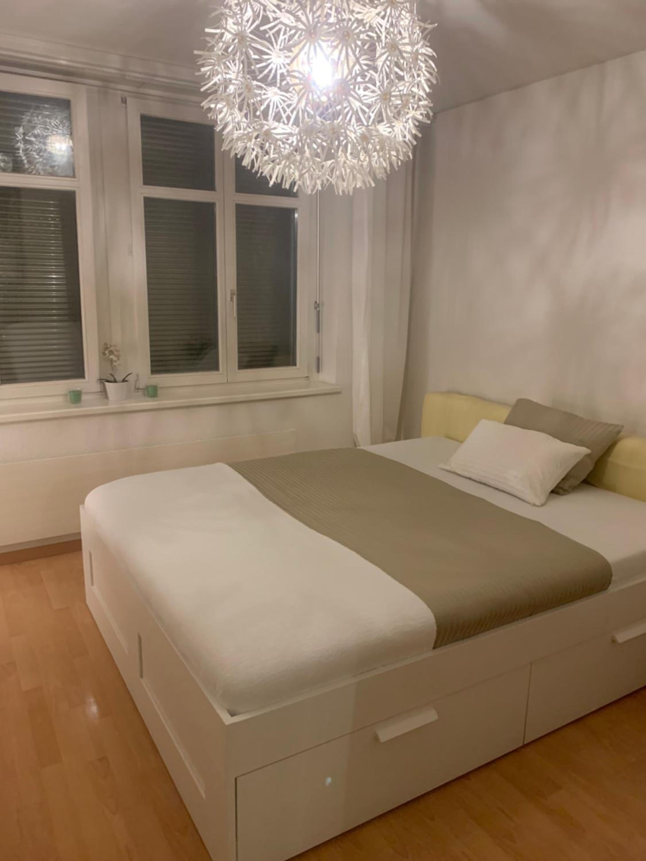 One-Bedroom Apartment - Photo 6
