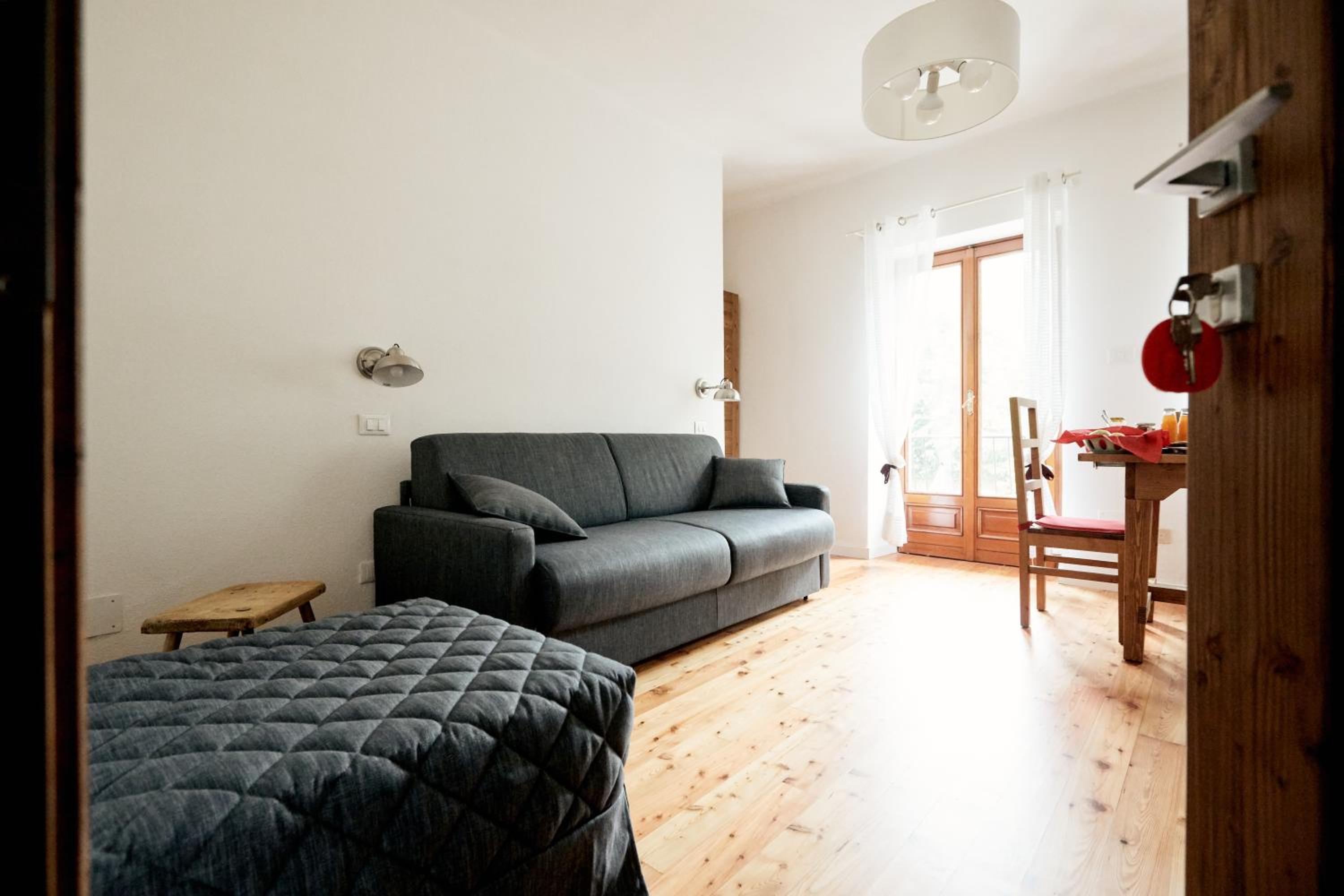 Studio Apartment