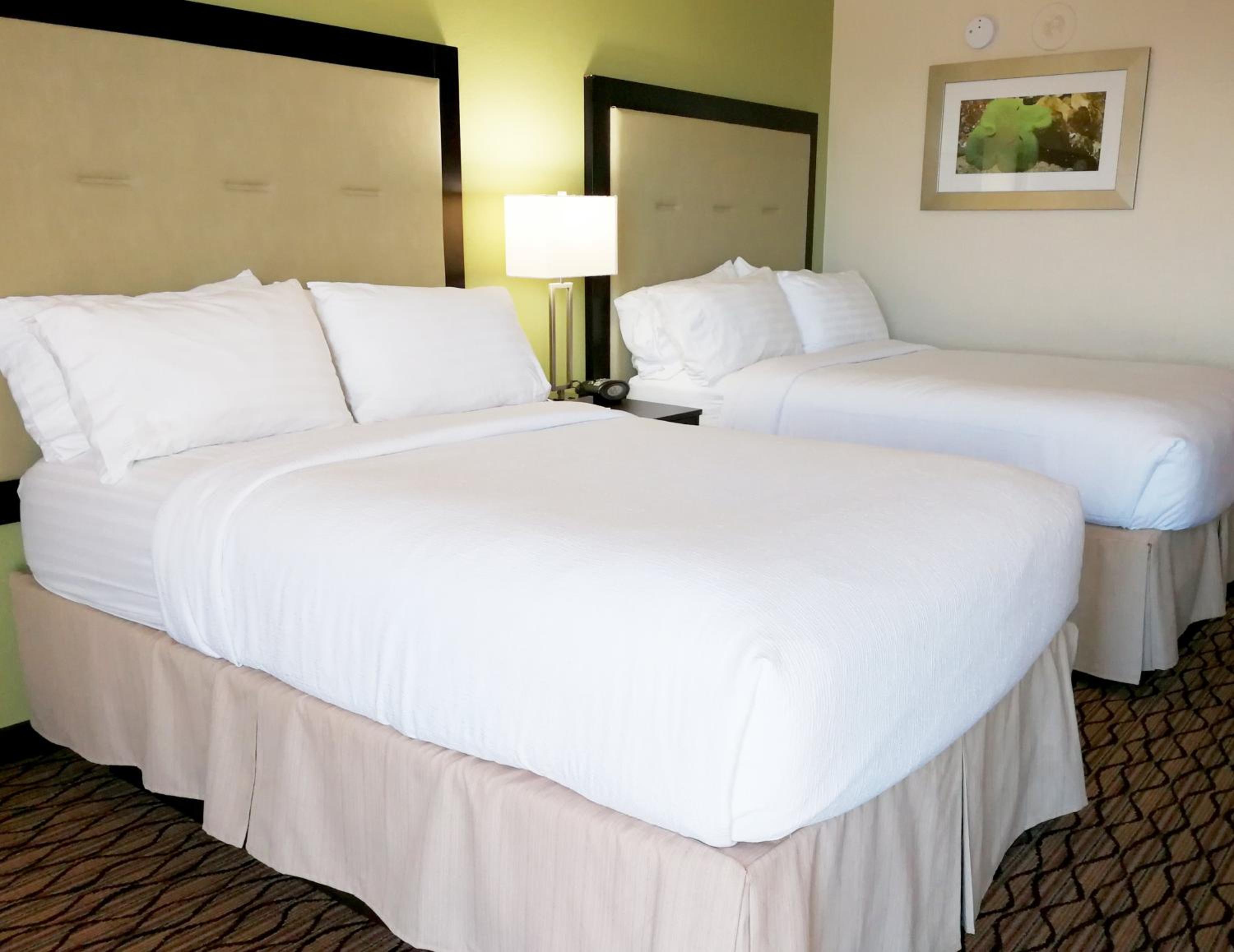 Double Room with Two Double Beds with Ocean View photo 1