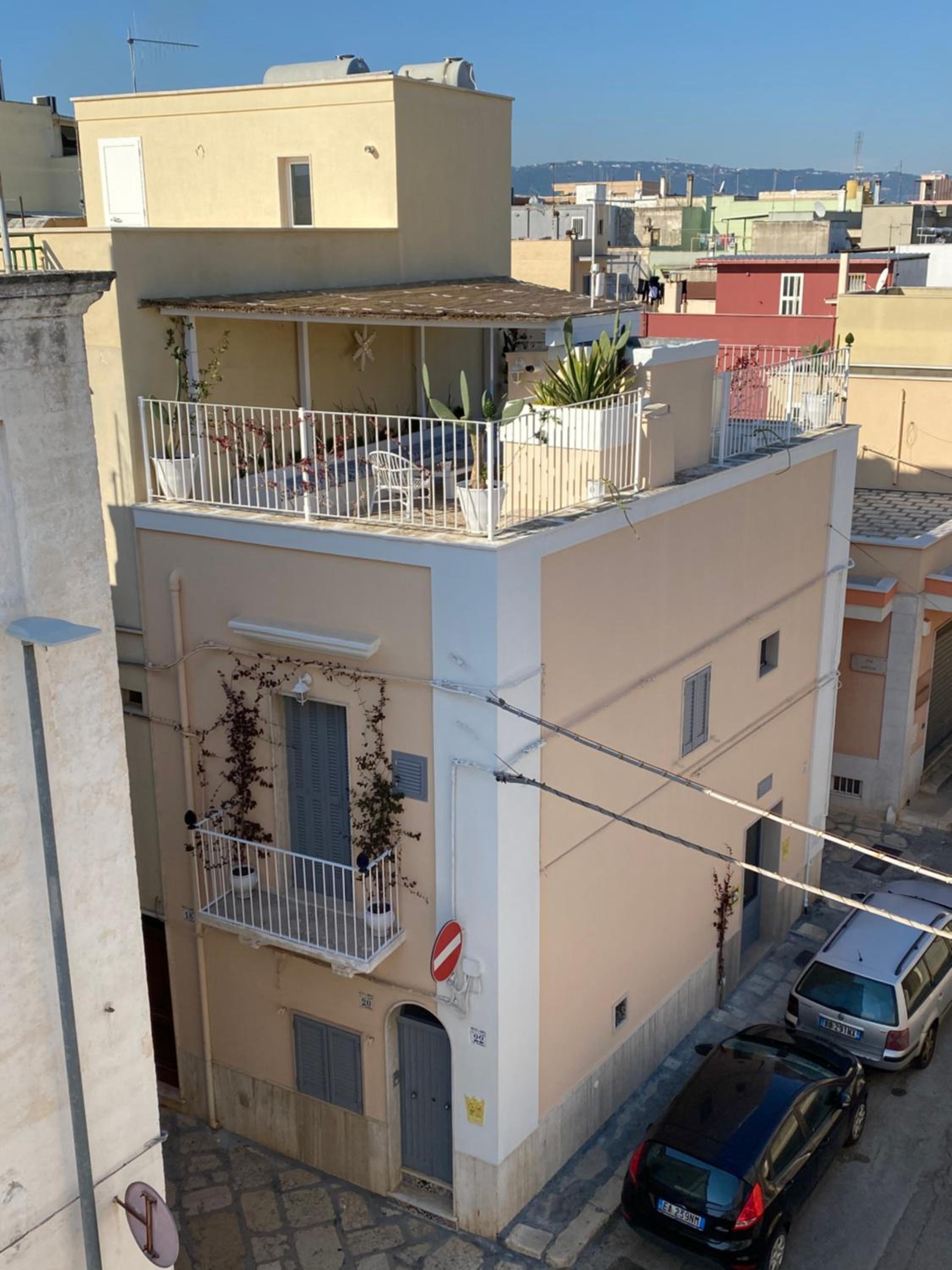 Deluxe Double Room with Balcony photo 2