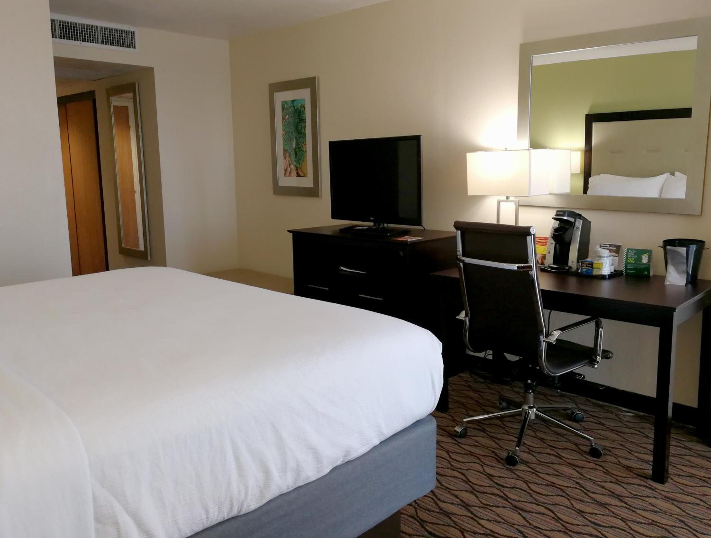 King Room with Ocean View photo 1