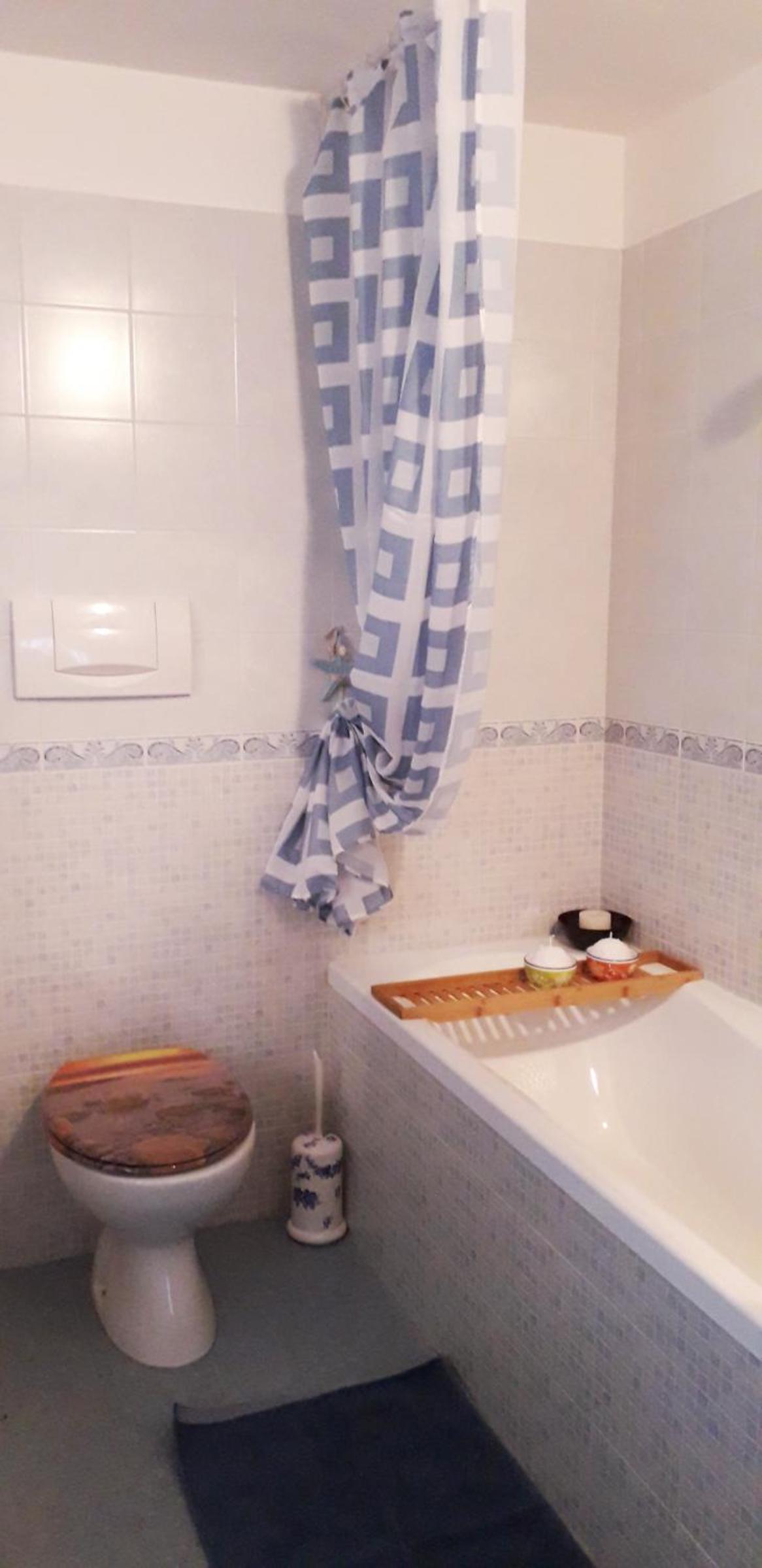 Double Room - Photo 21