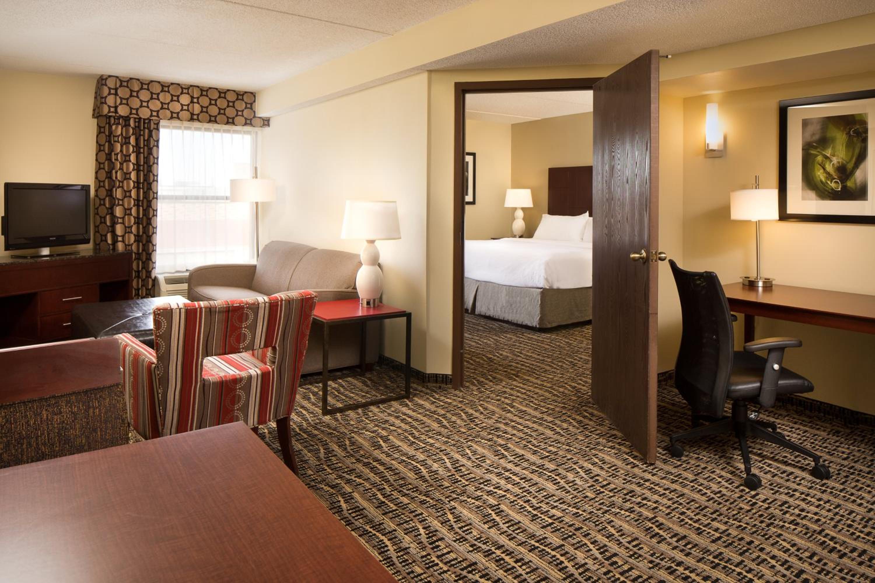 King Suite - Photo 1