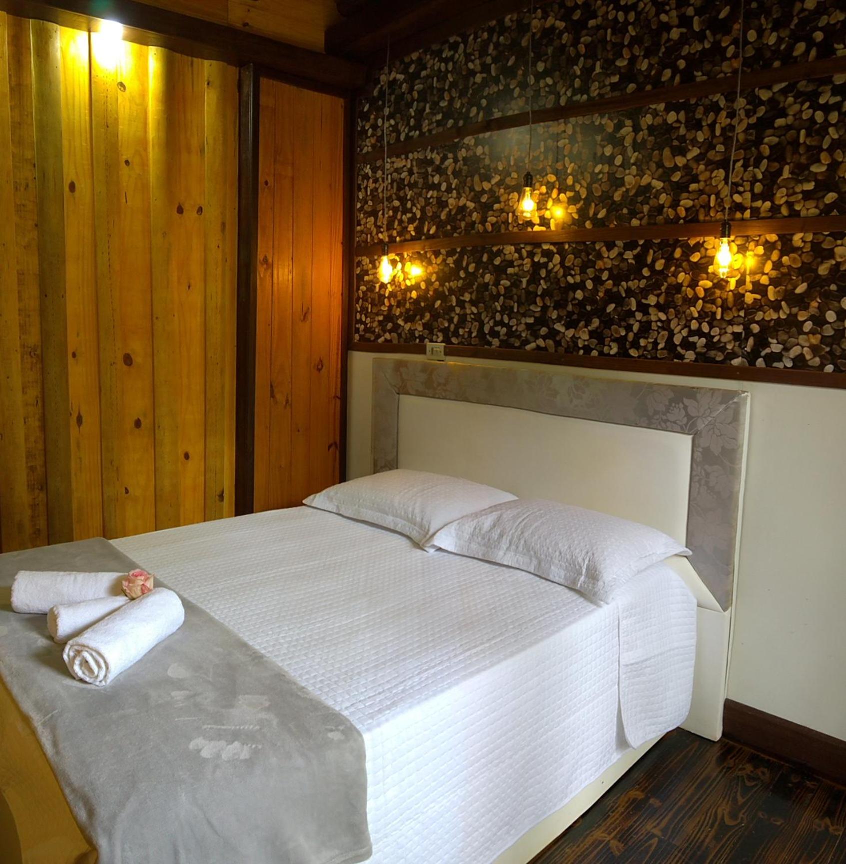 Suite with Balcony photo 1