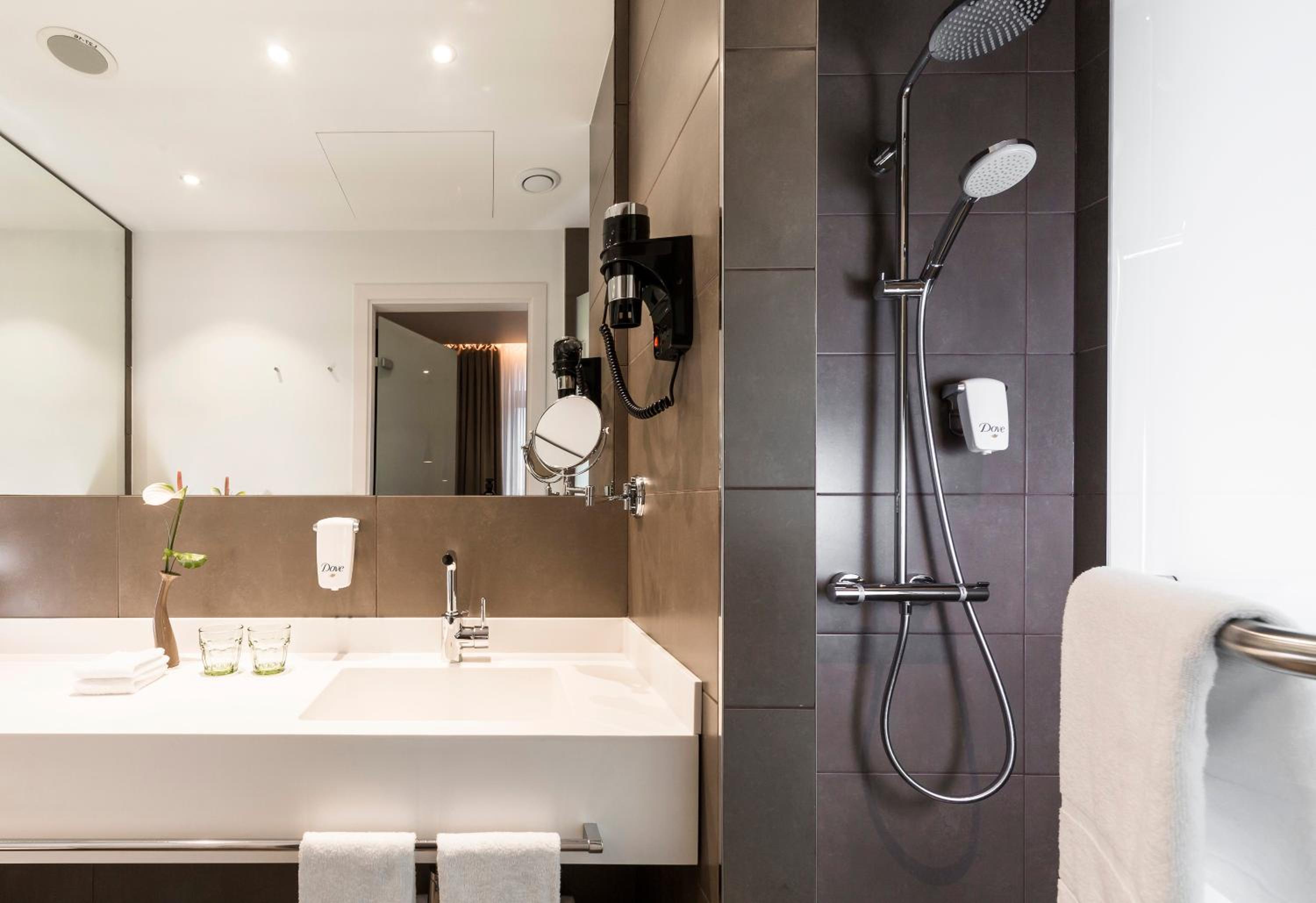 Premium King Room