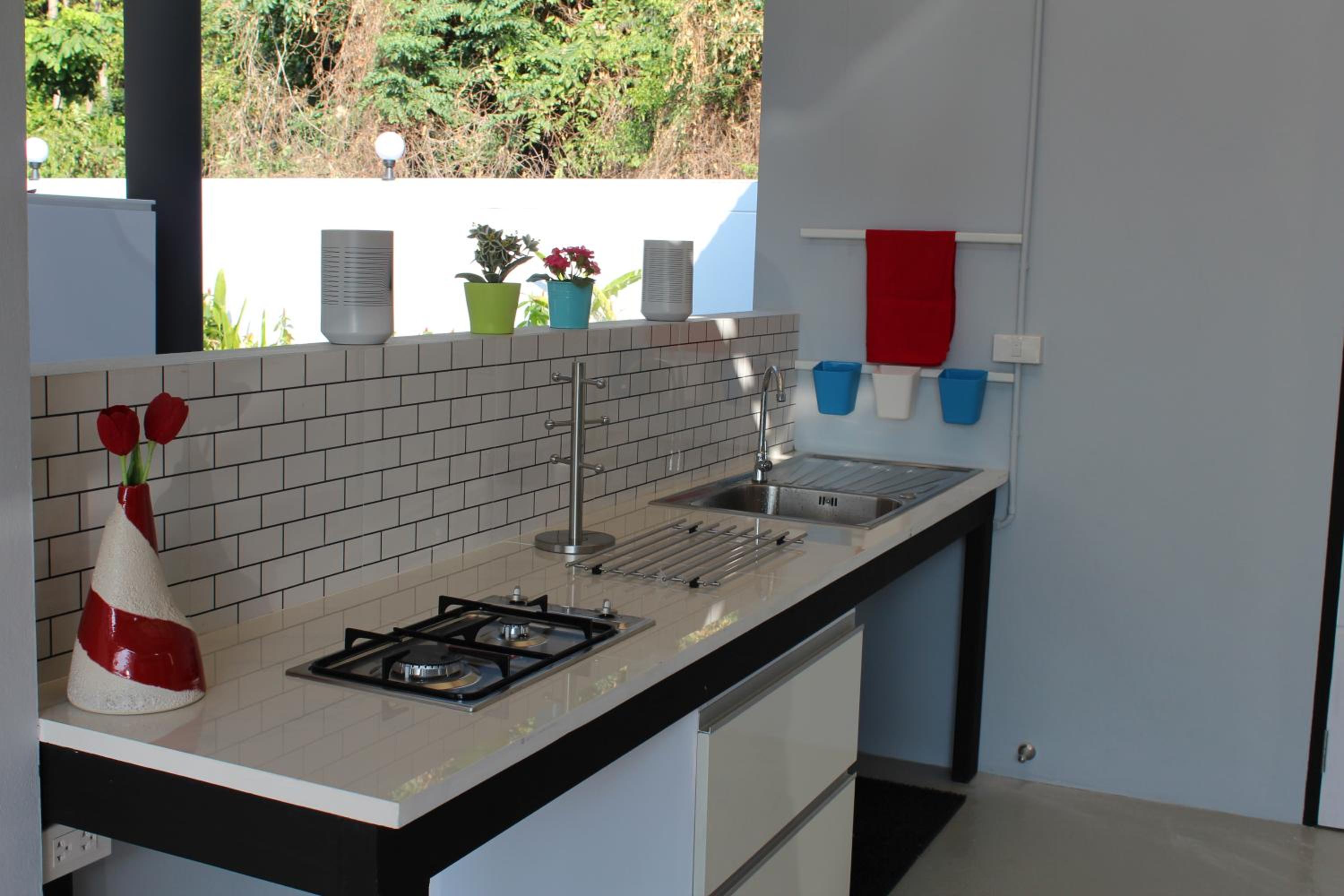 Villa with Private Pool - Photo 23