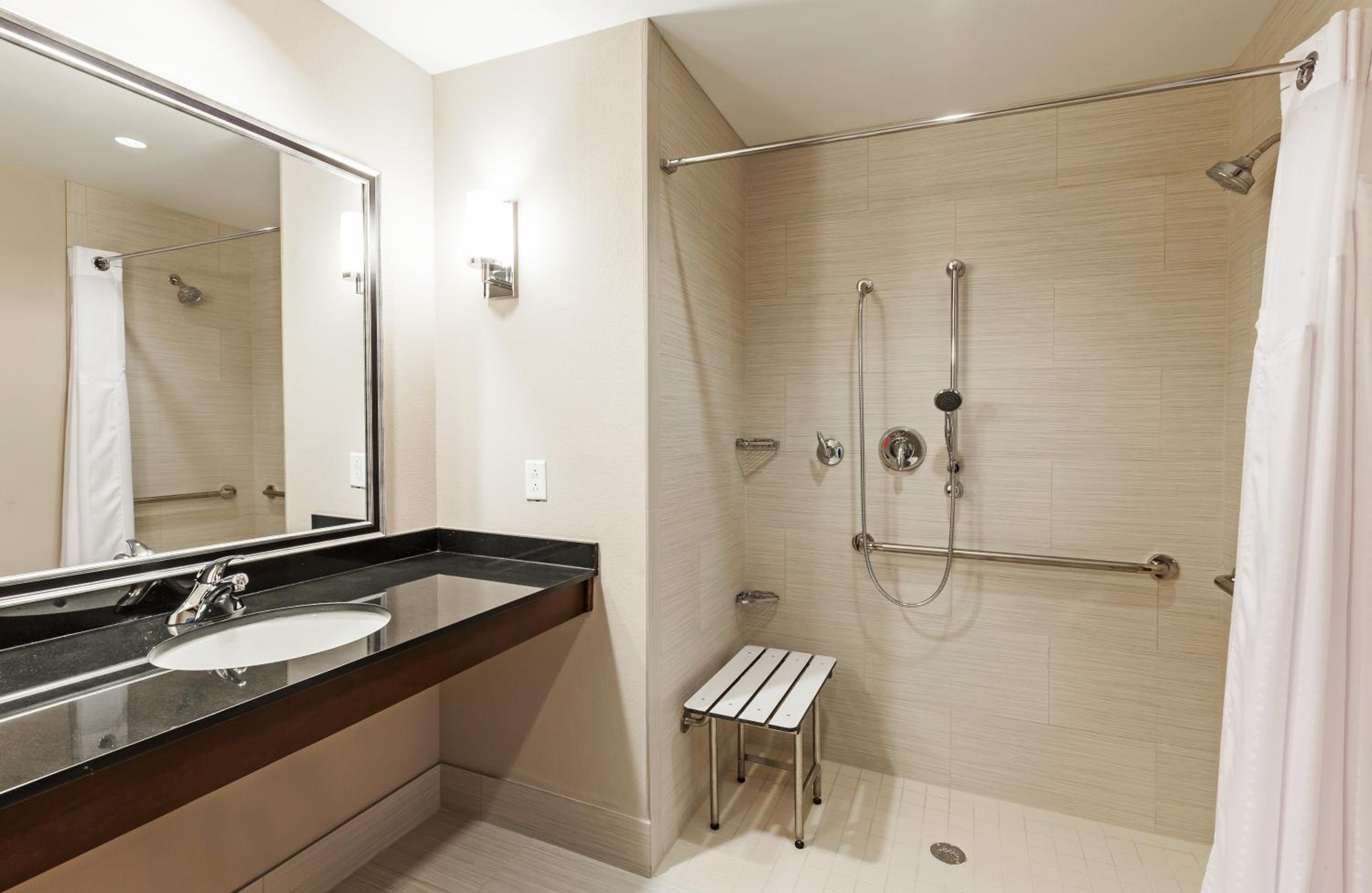 King Room - Disability Access/Non Smoking  photo 2
