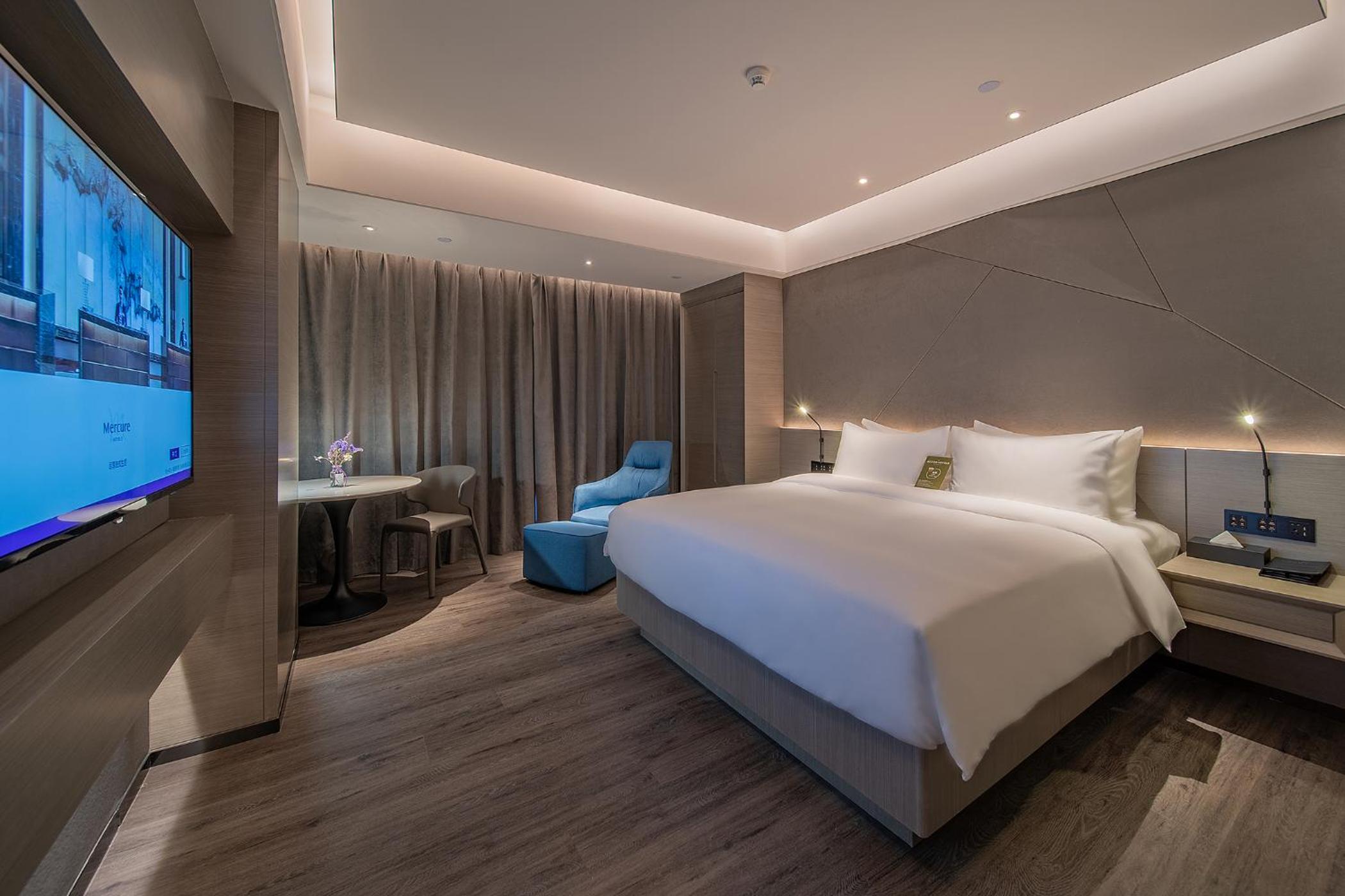 Superior King Room photo 2