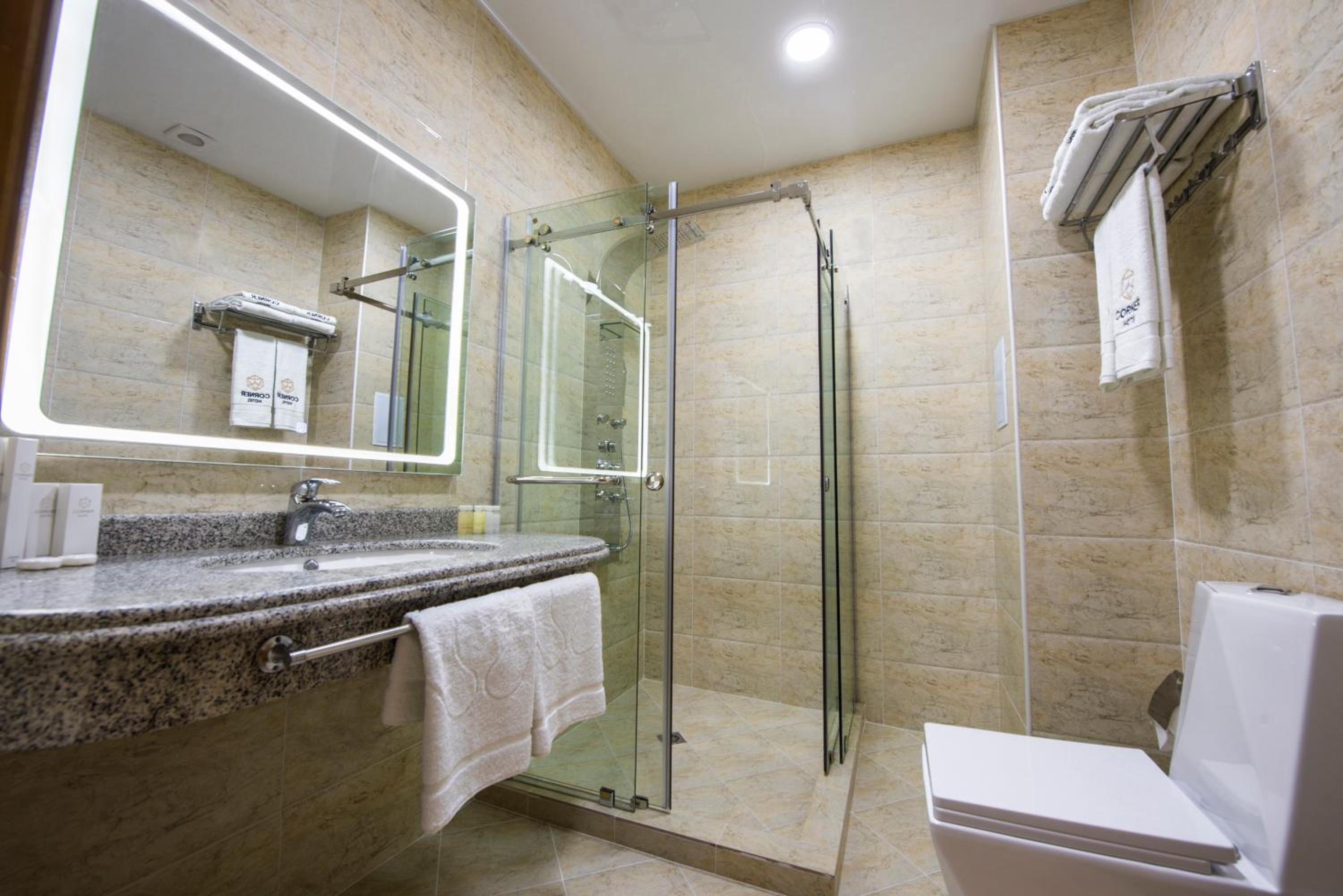 Junior Suite with Balcony photo 1