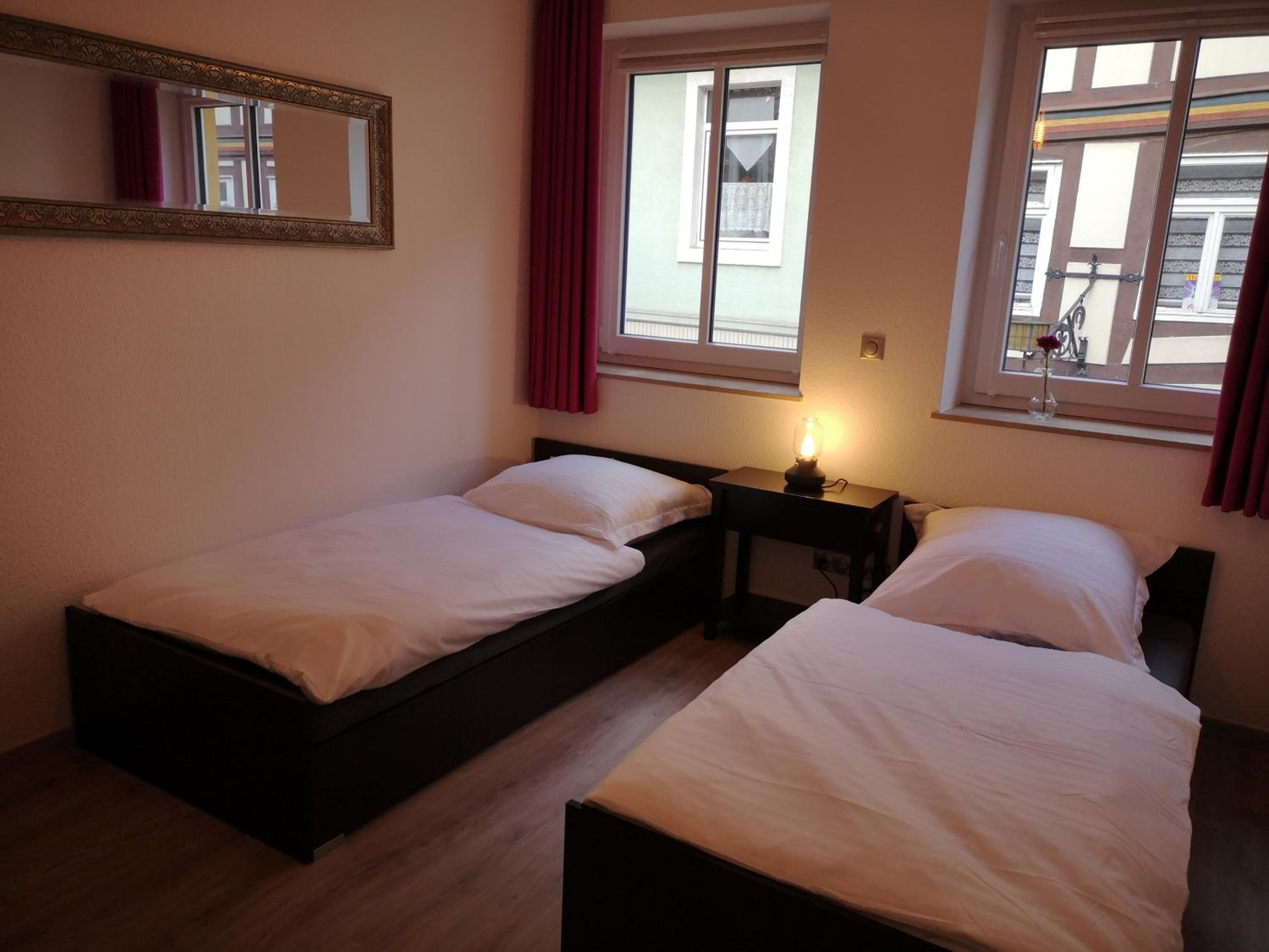 Two-Bedroom Apartment - Photo 2
