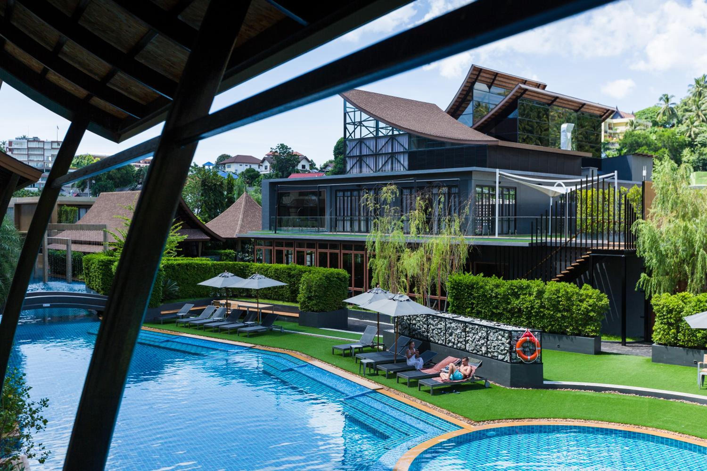 Aurico Superior Over the Pool - Photo 3