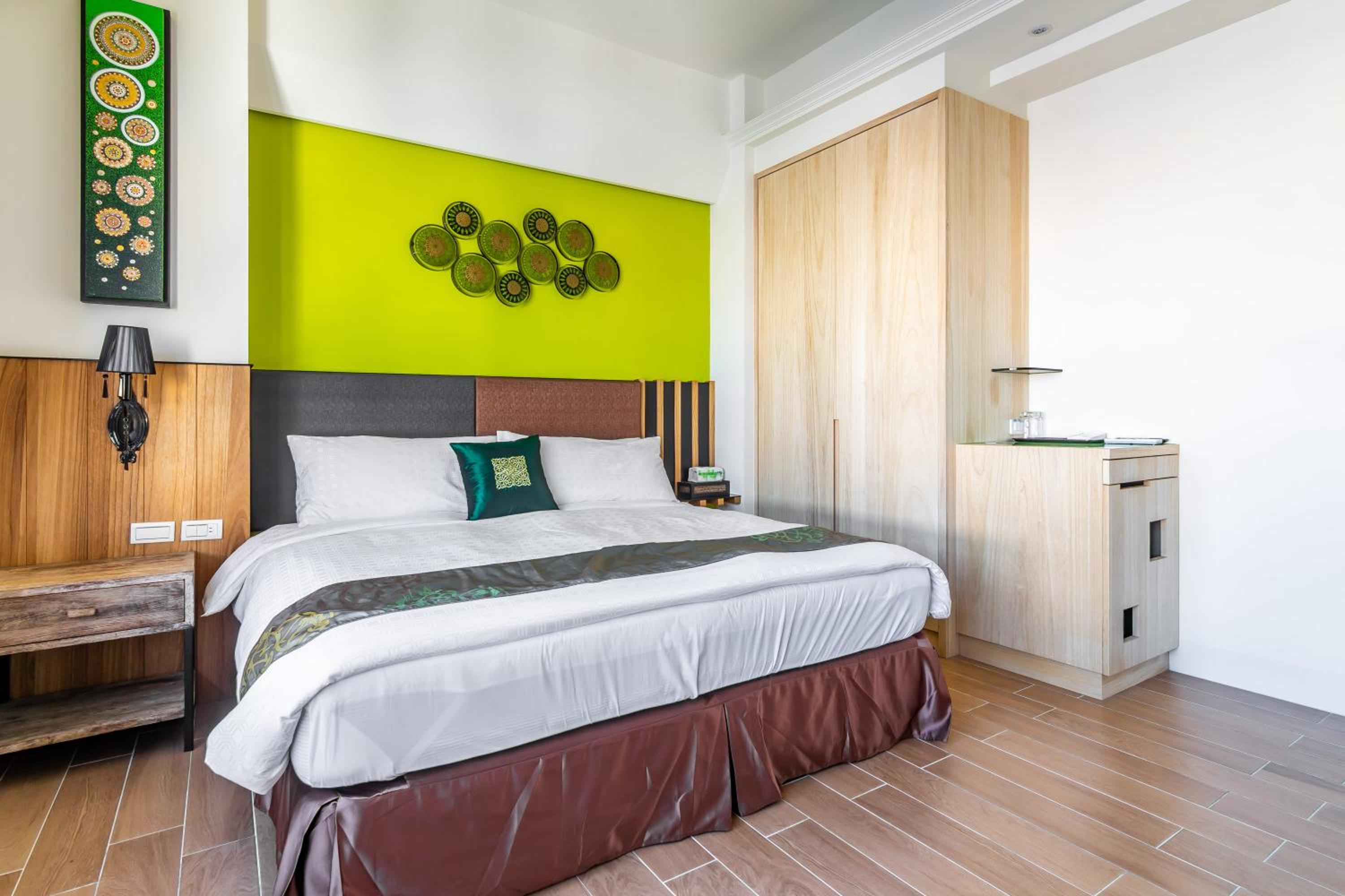 Superior Double Room with Balcony - Photo 8