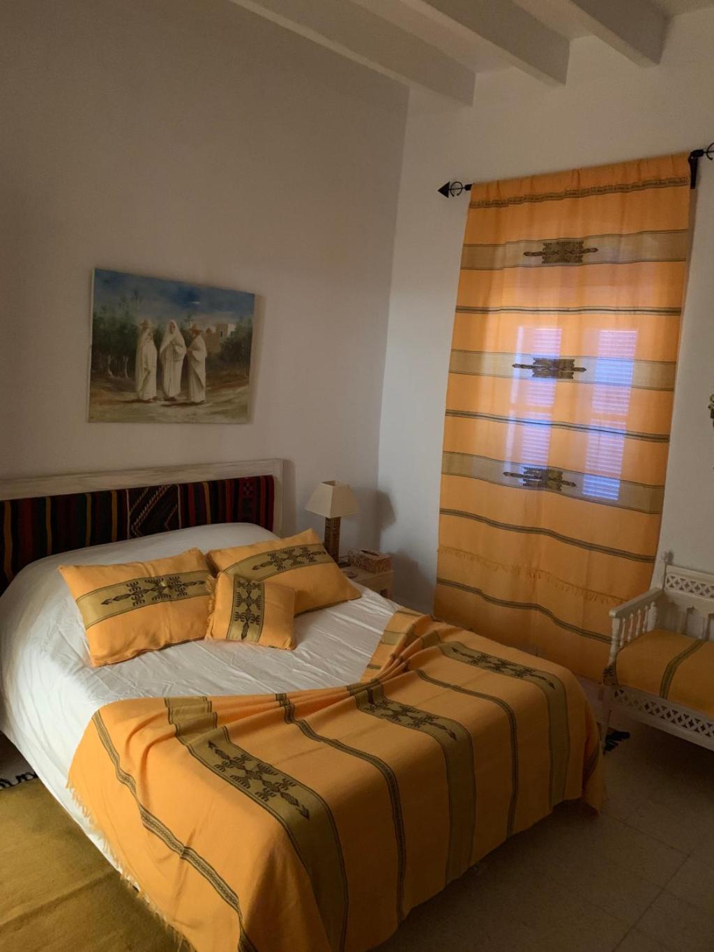 Double Room with Private Bathroom photo 2
