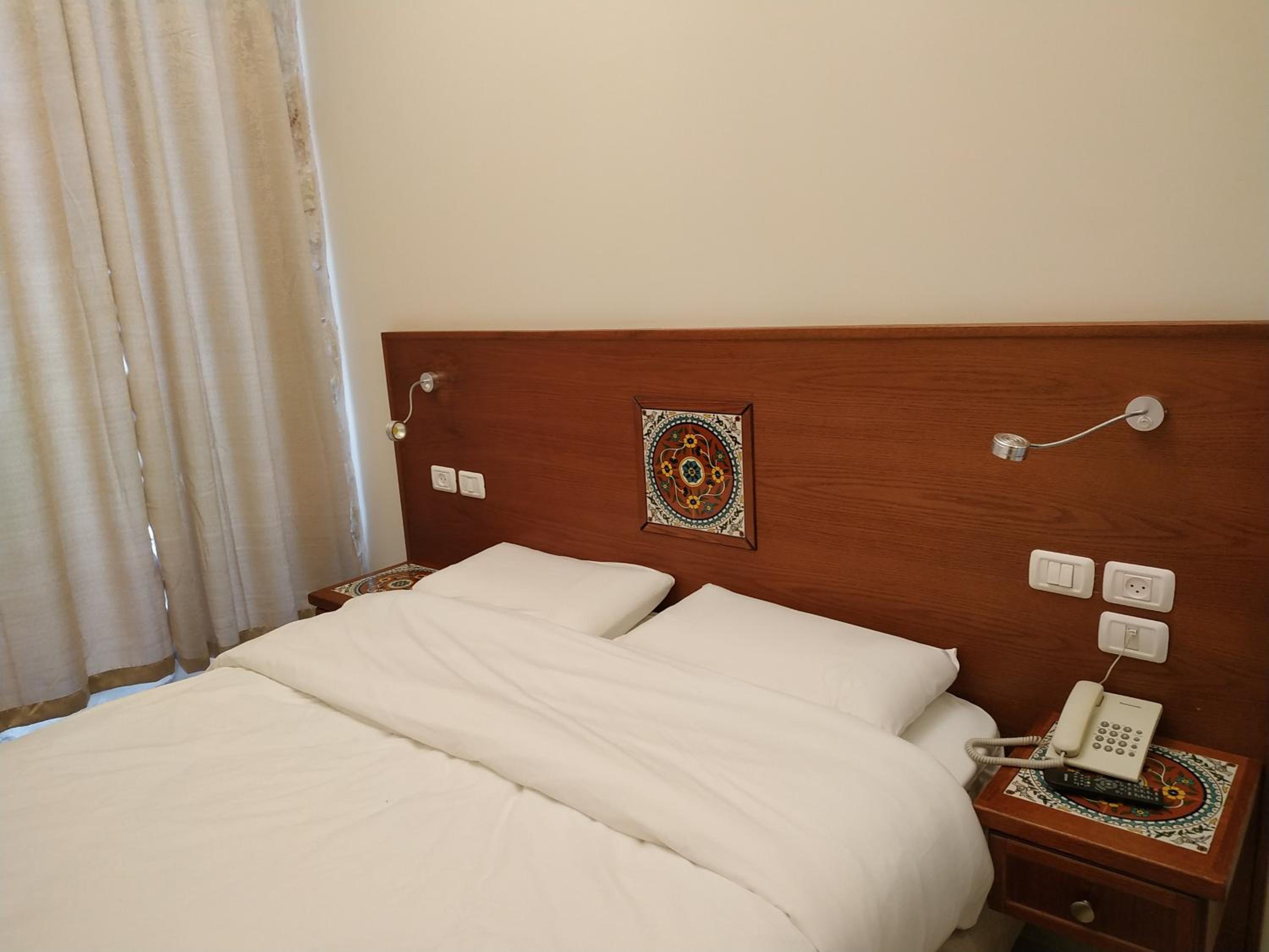 Standard Double Room - Photo 1