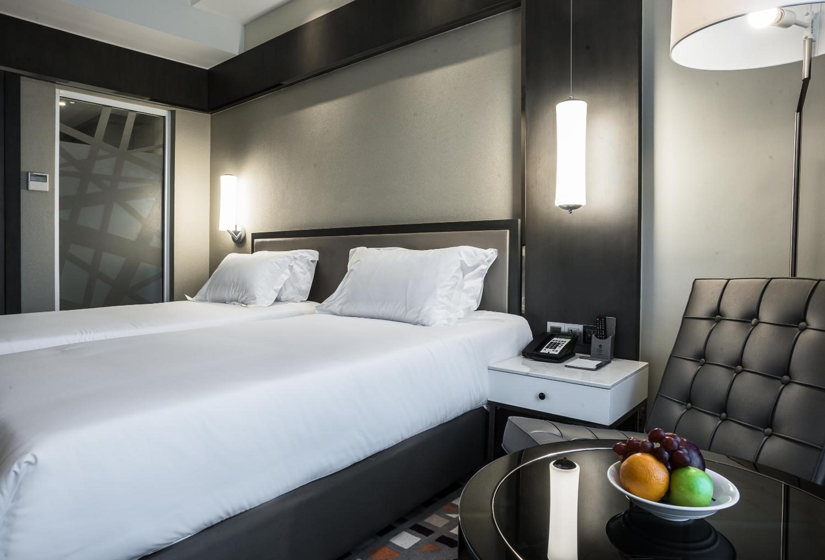 Deluxe Twin Room - Photo 4